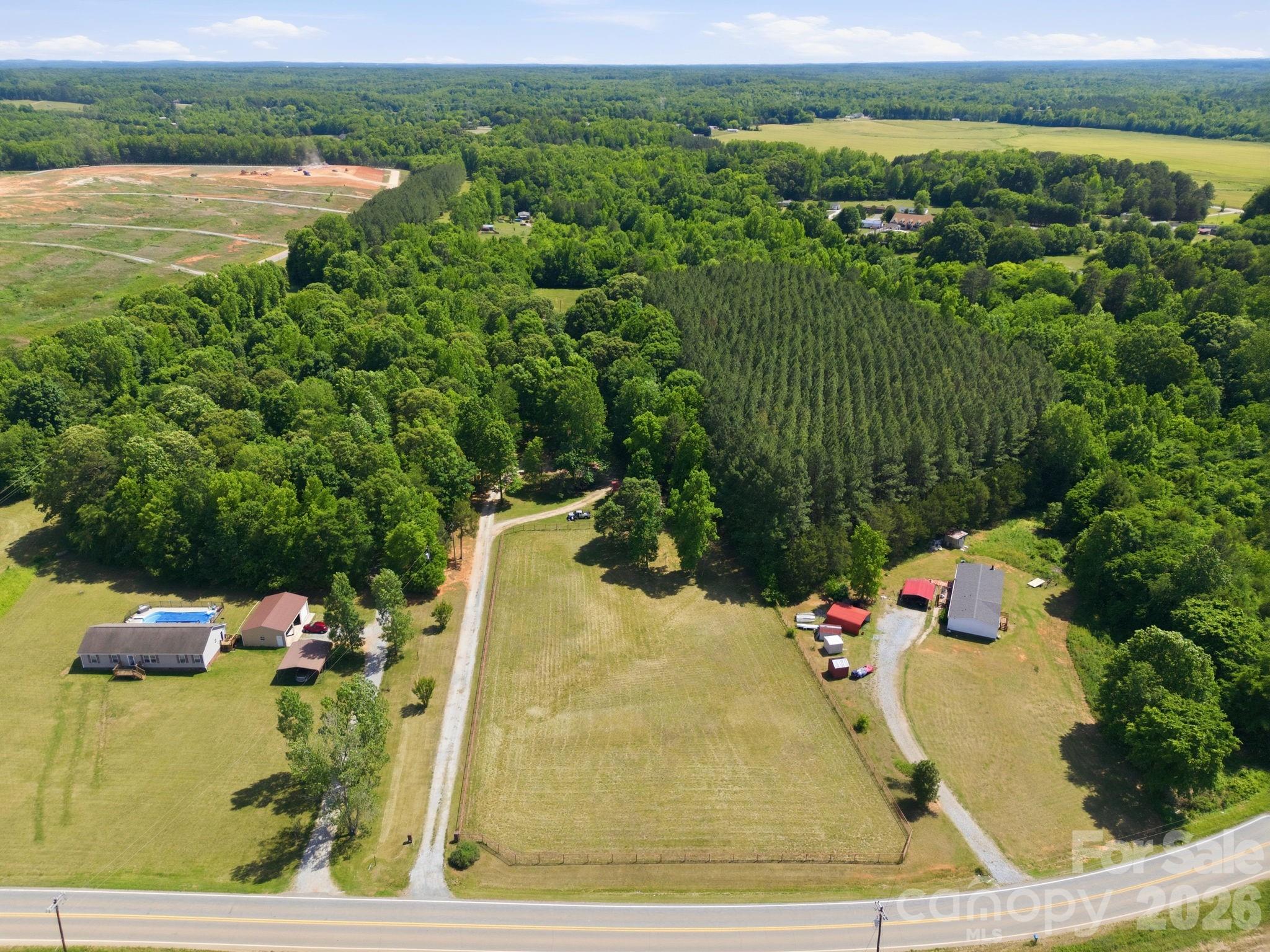 545 Campbell Road — Woodleaf