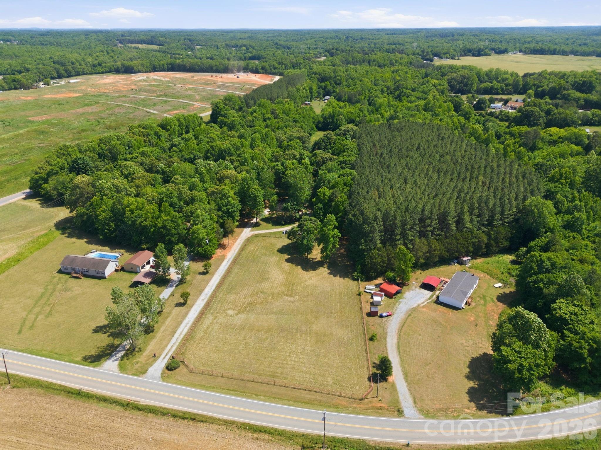 545 Campbell Road — Woodleaf