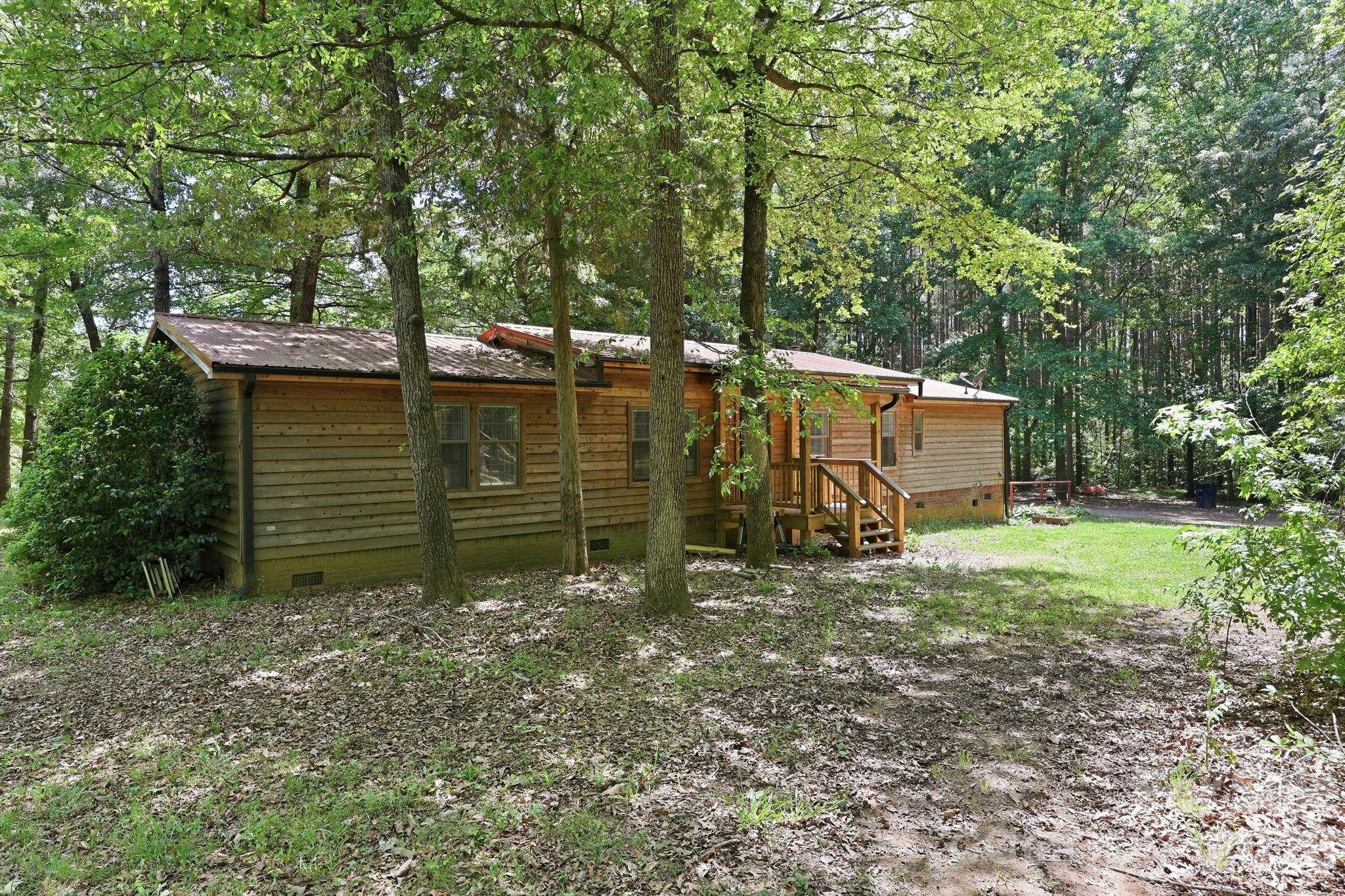 545 Campbell Road — Woodleaf