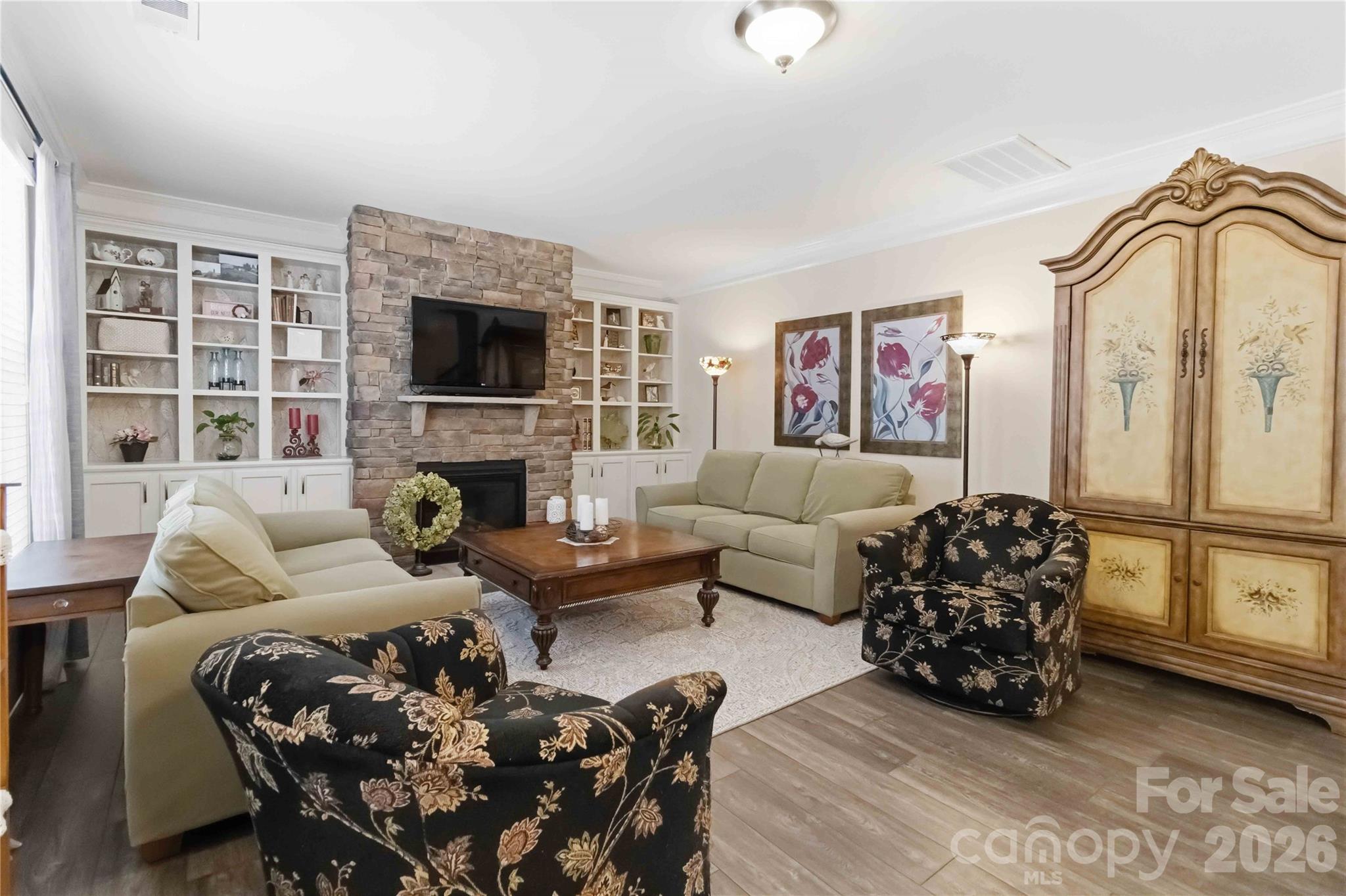125 Annatto Way — Tega Cay