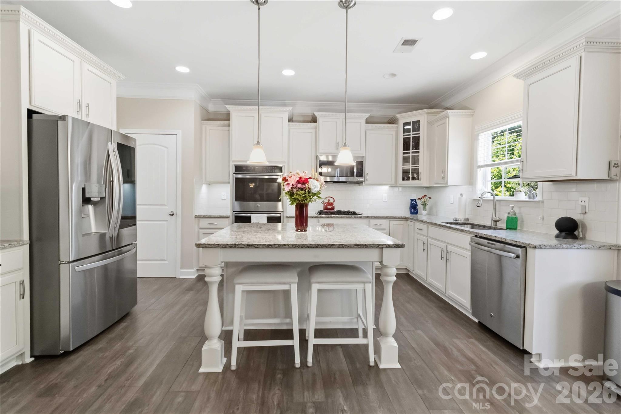 125 Annatto Way — Tega Cay