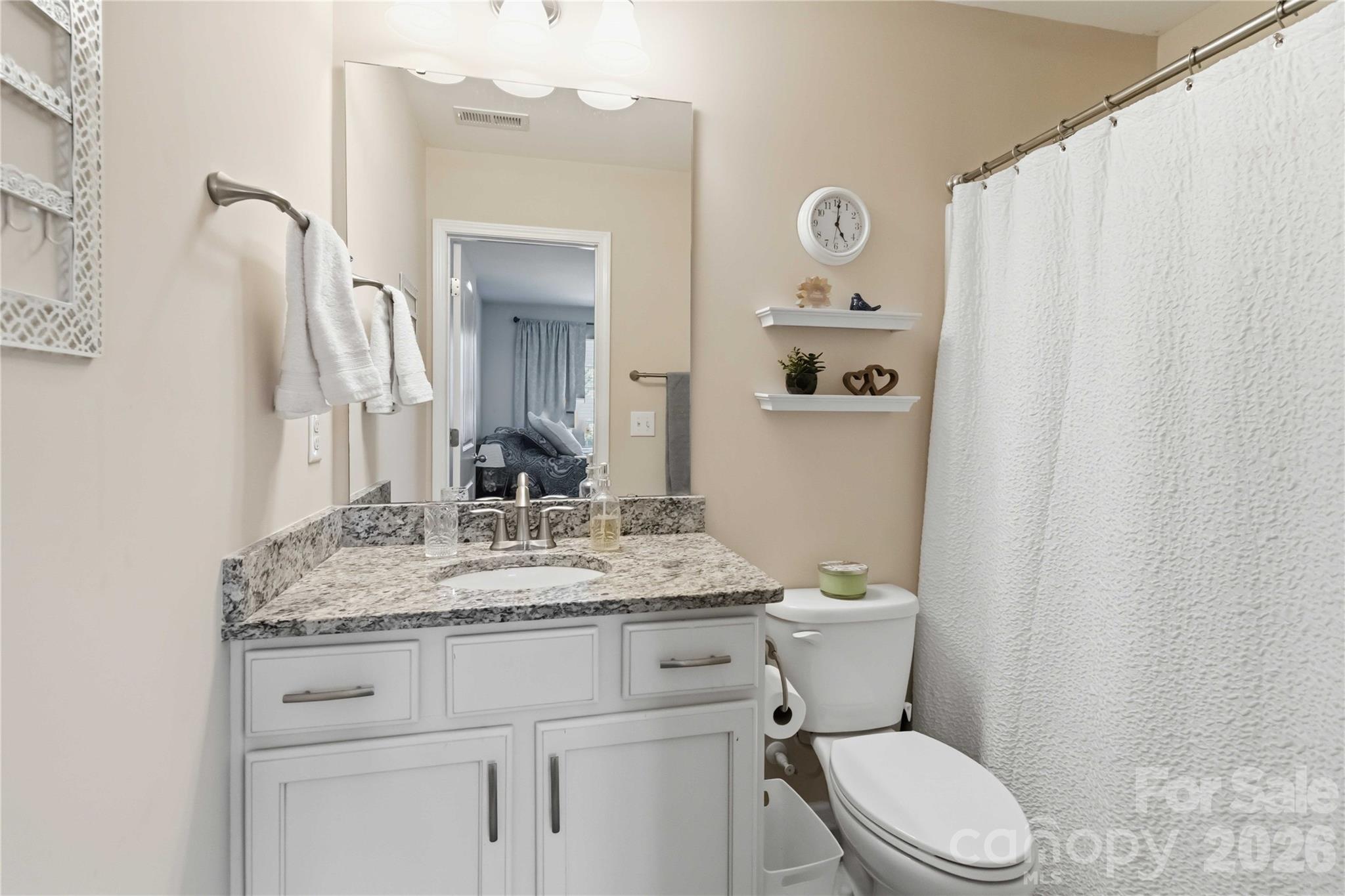 125 Annatto Way — Tega Cay