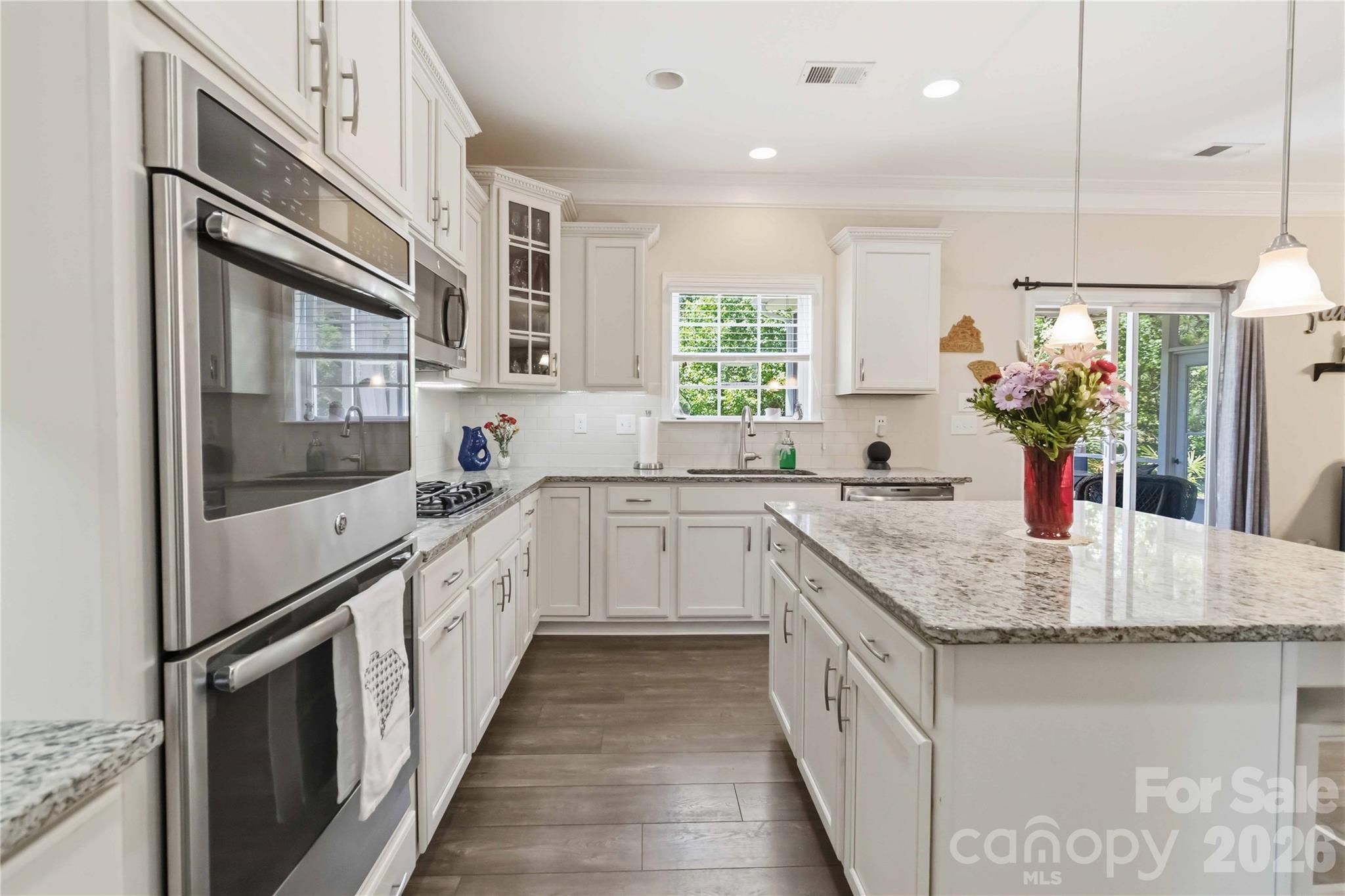 125 Annatto Way — Tega Cay