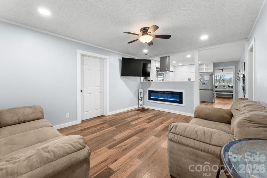 337 Town Mountain Road — Hayesville