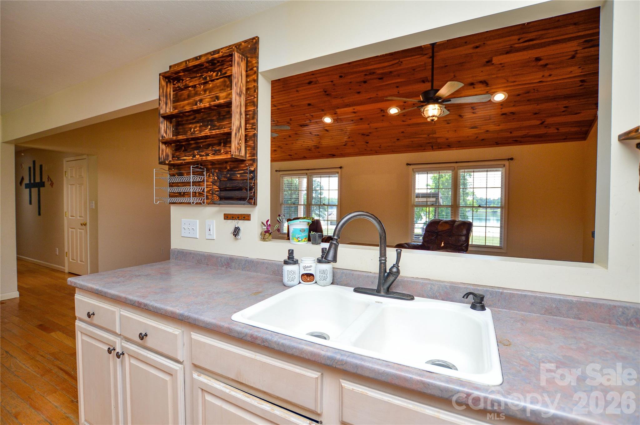 365 Wildlife Club Lane — Taylorsville