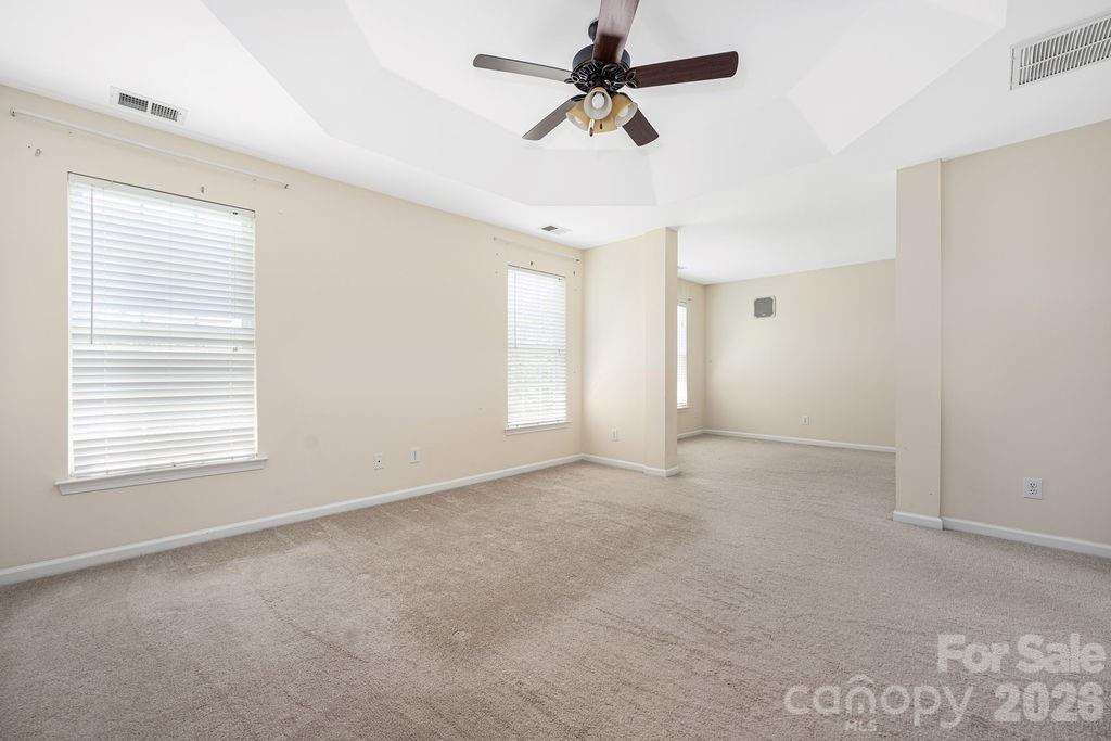 9512 Autumn Applause Drive — Charlotte