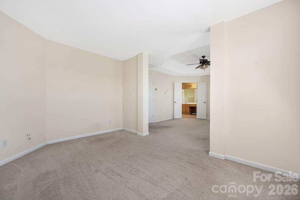 9512 Autumn Applause Drive — Charlotte