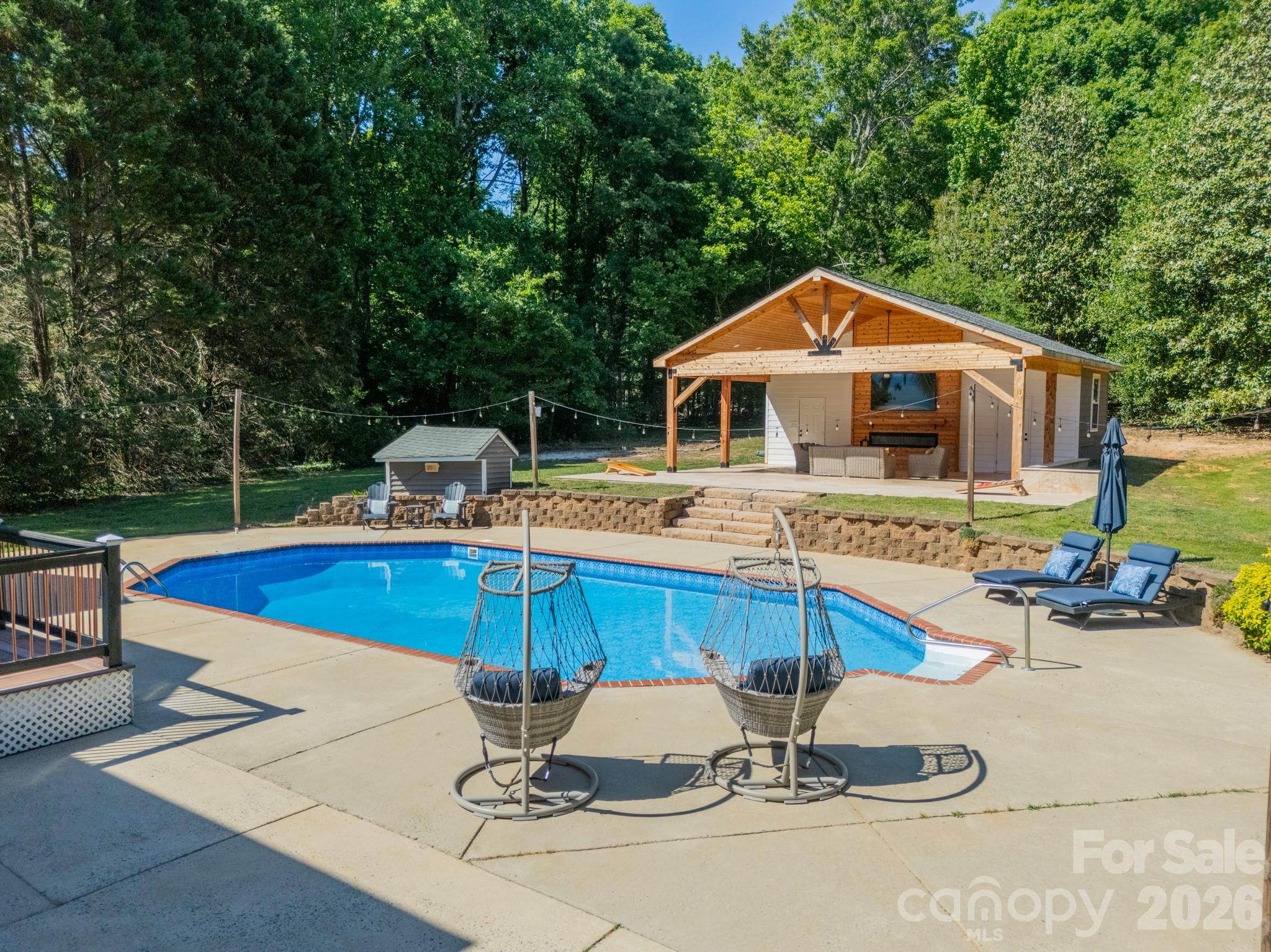 7240 Cobblecreek Drive — Matthews