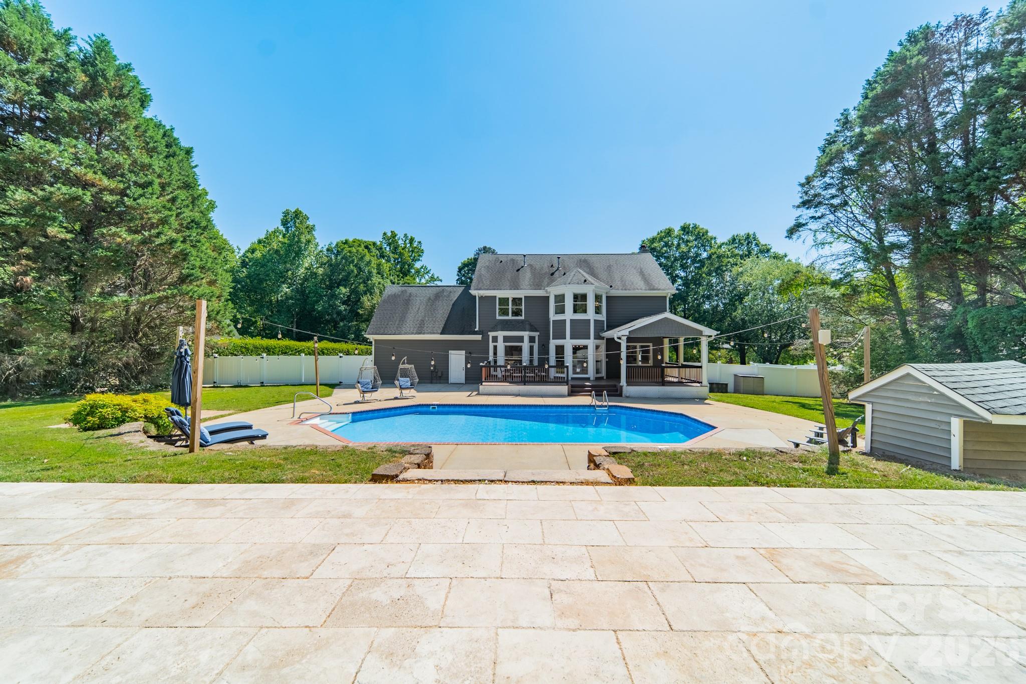 7240 Cobblecreek Drive — Matthews