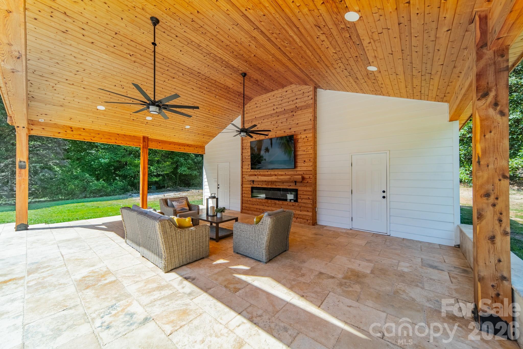 7240 Cobblecreek Drive — Matthews