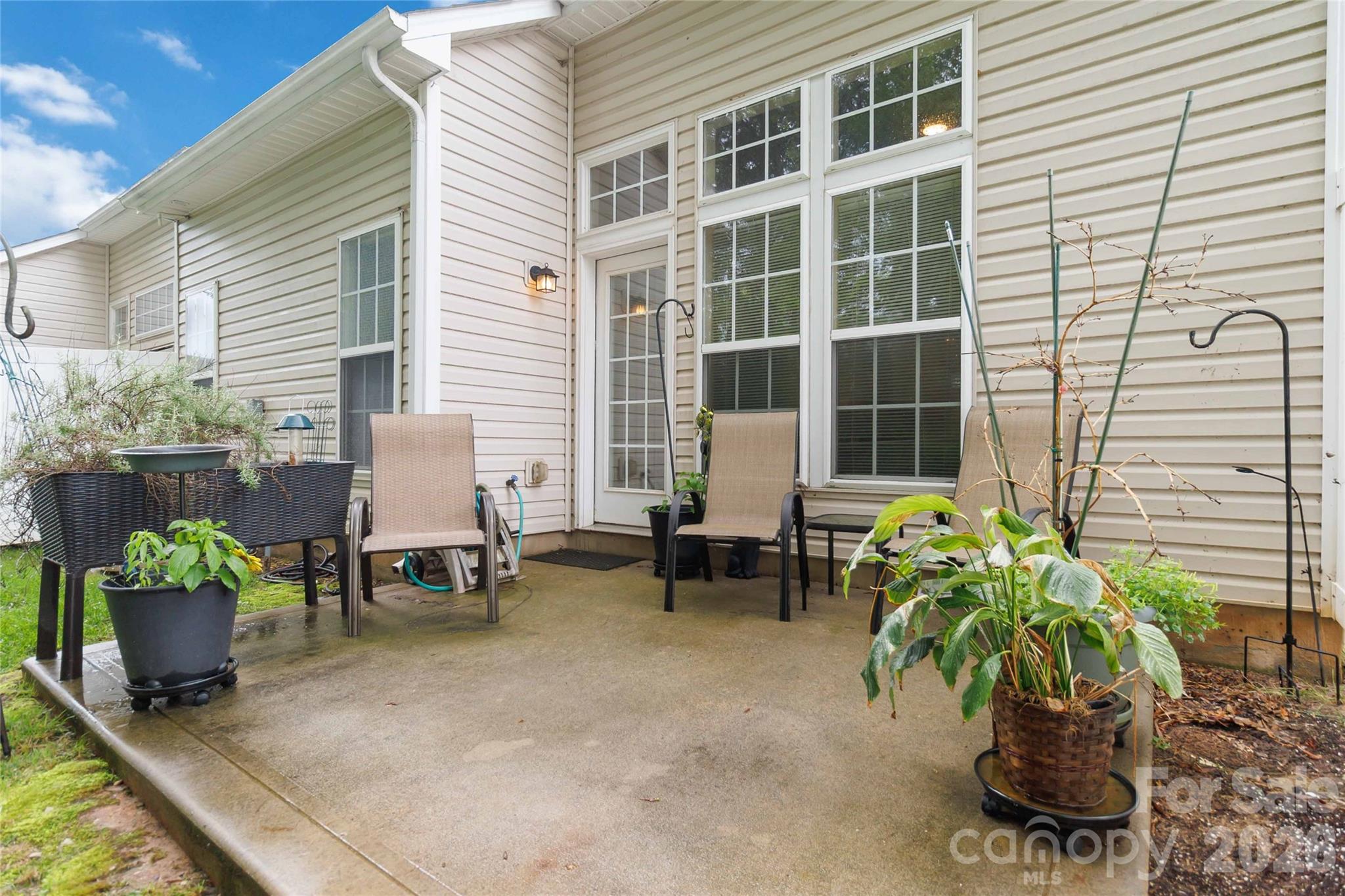 3866 Carl Parmer Drive — Harrisburg