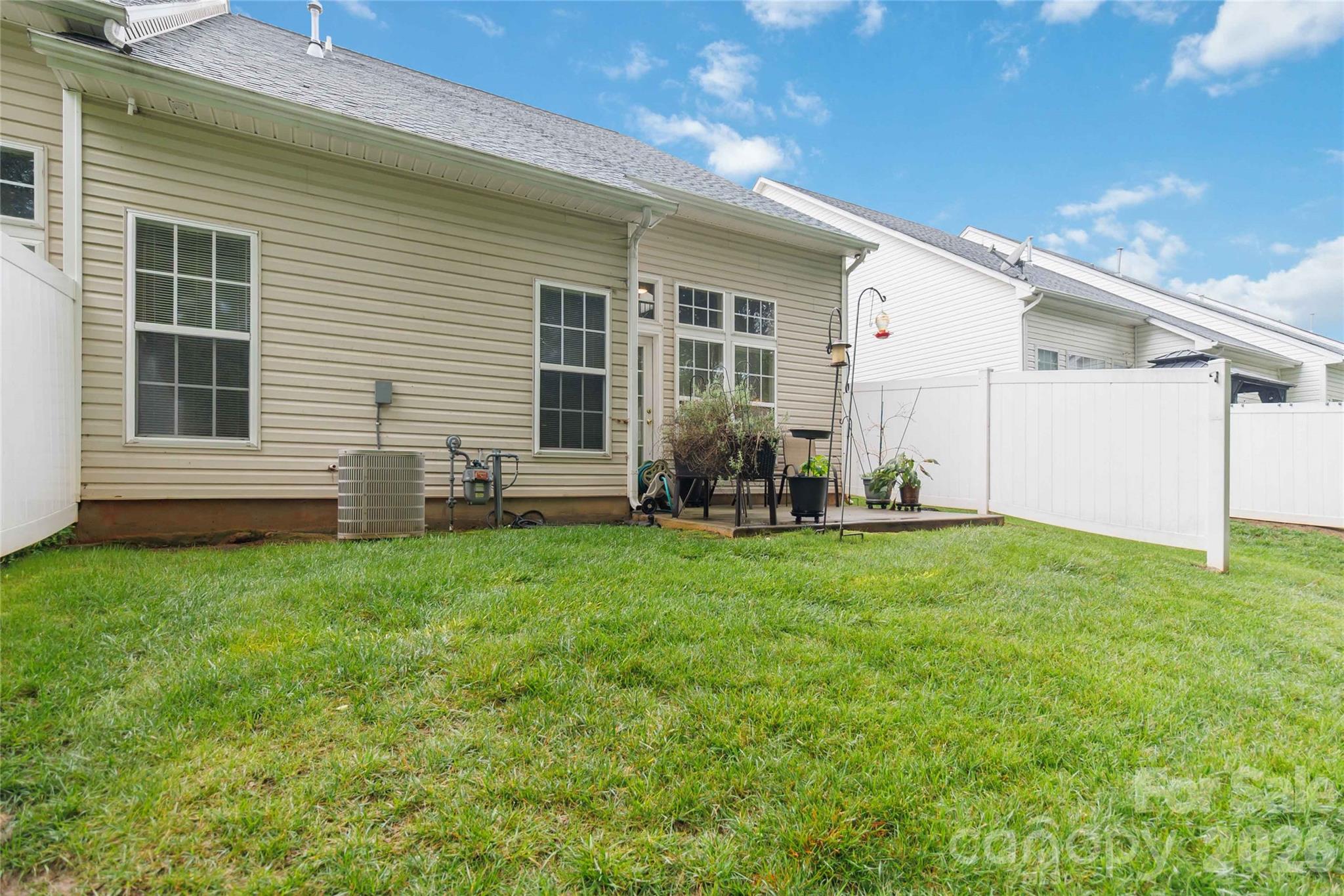 3866 Carl Parmer Drive — Harrisburg