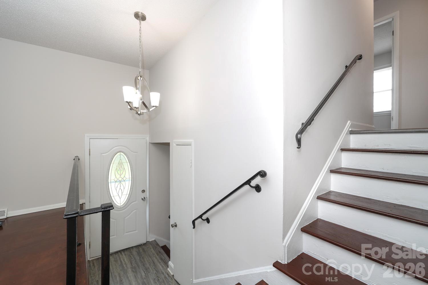 5001 Springview Road — Charlotte