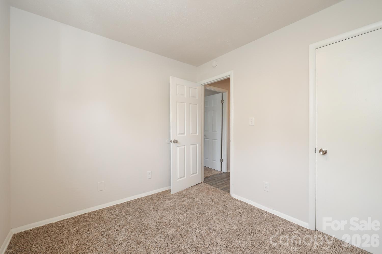 5001 Springview Road — Charlotte