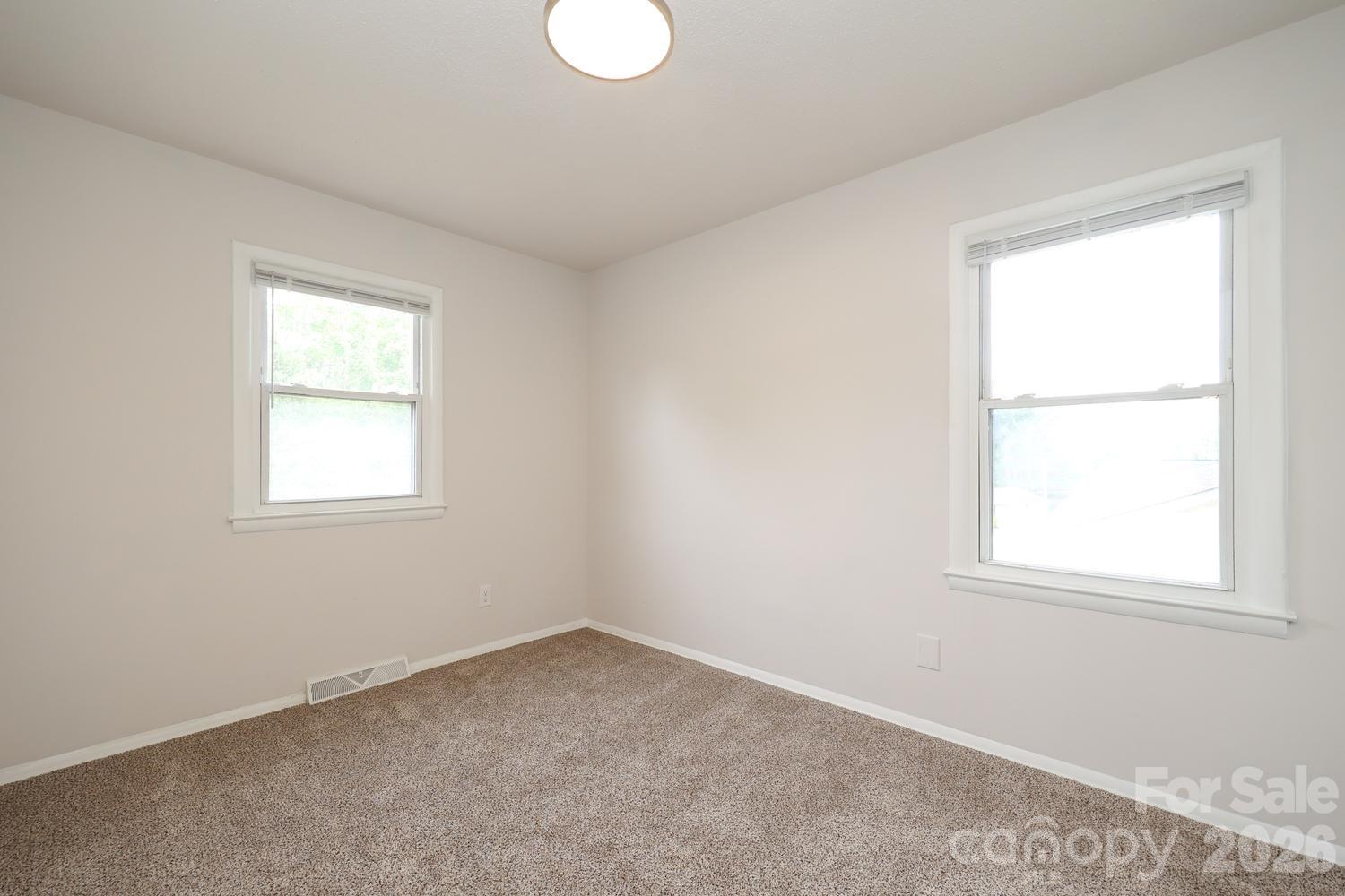 5001 Springview Road — Charlotte
