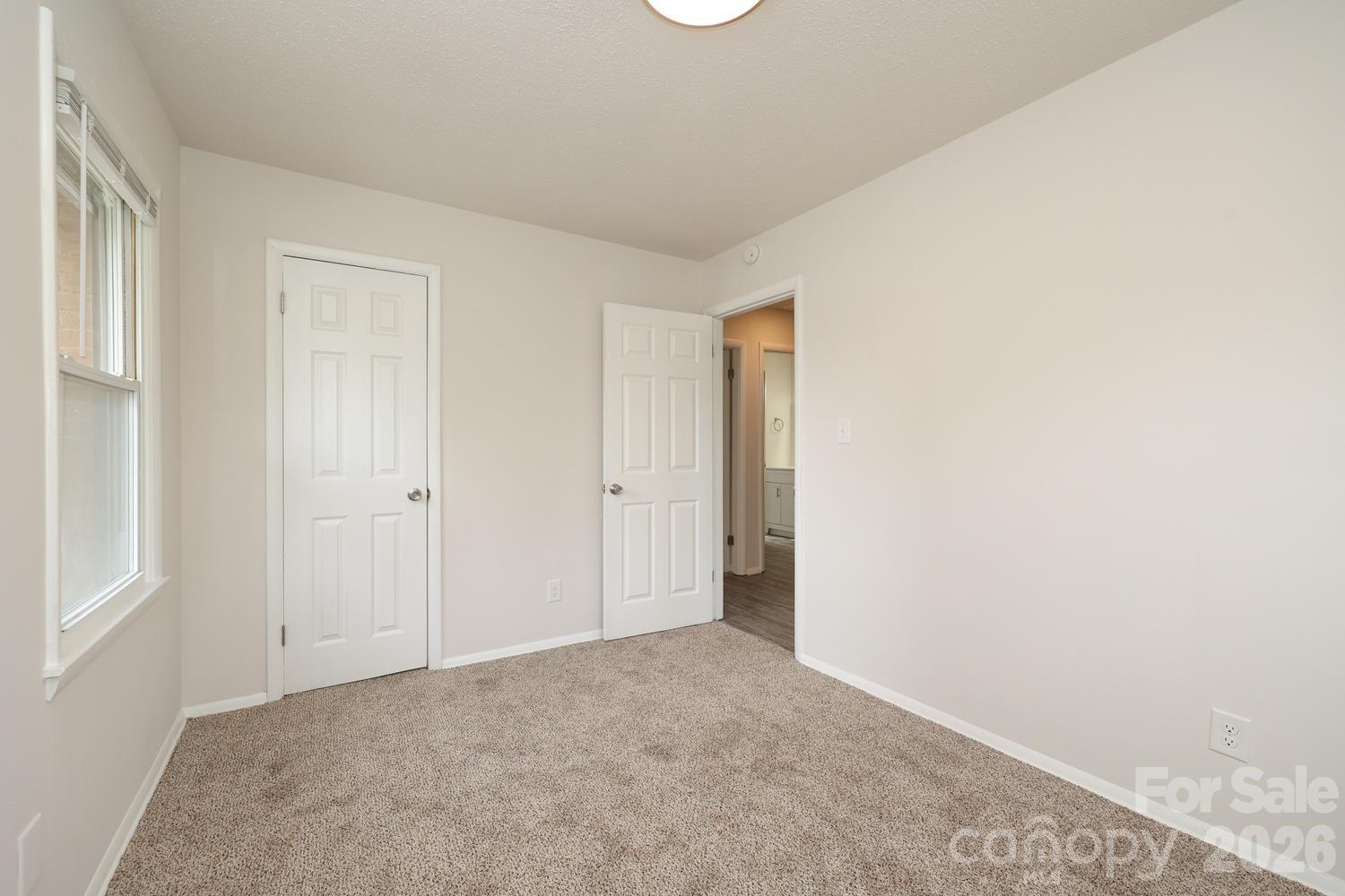 5001 Springview Road — Charlotte
