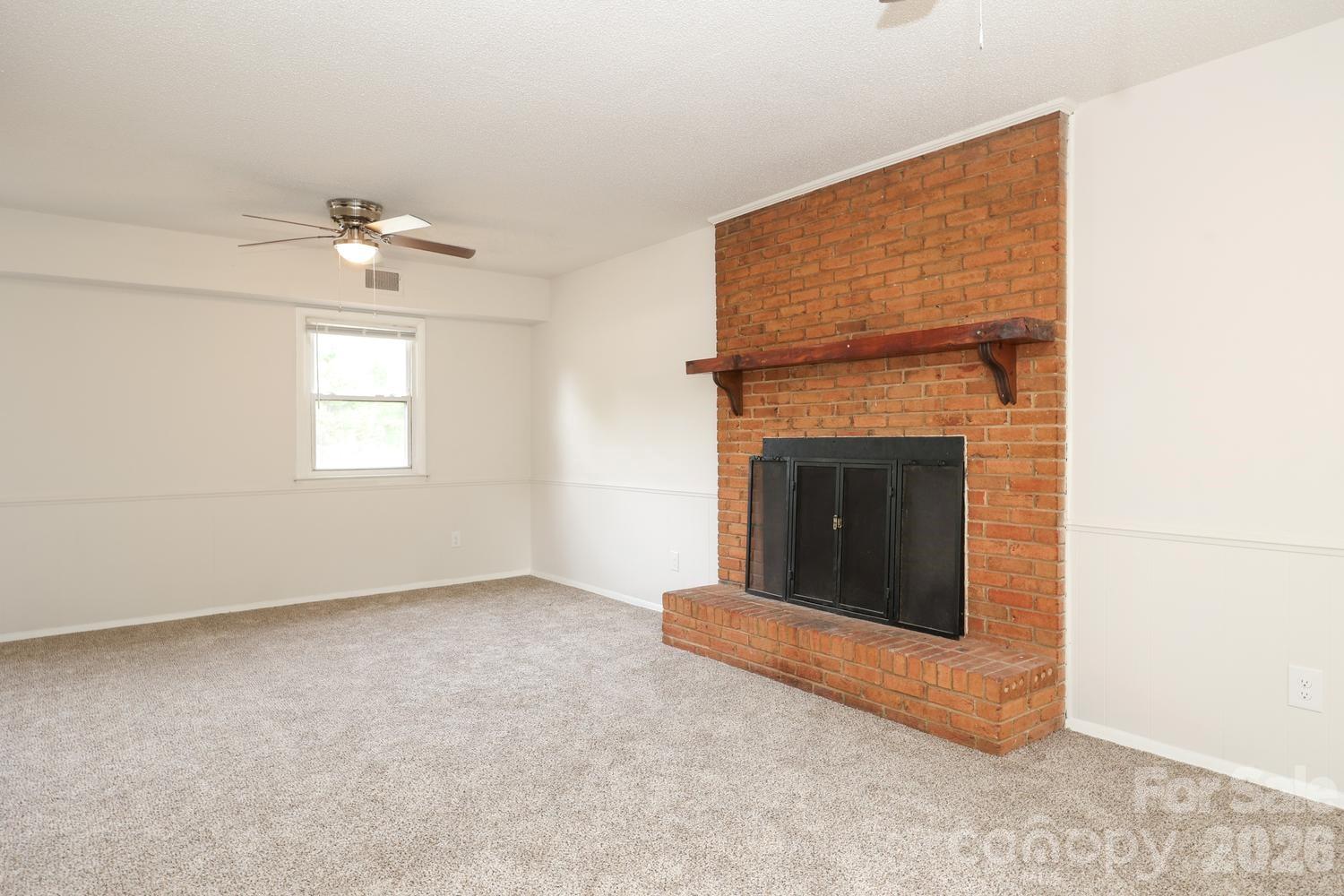 5001 Springview Road — Charlotte