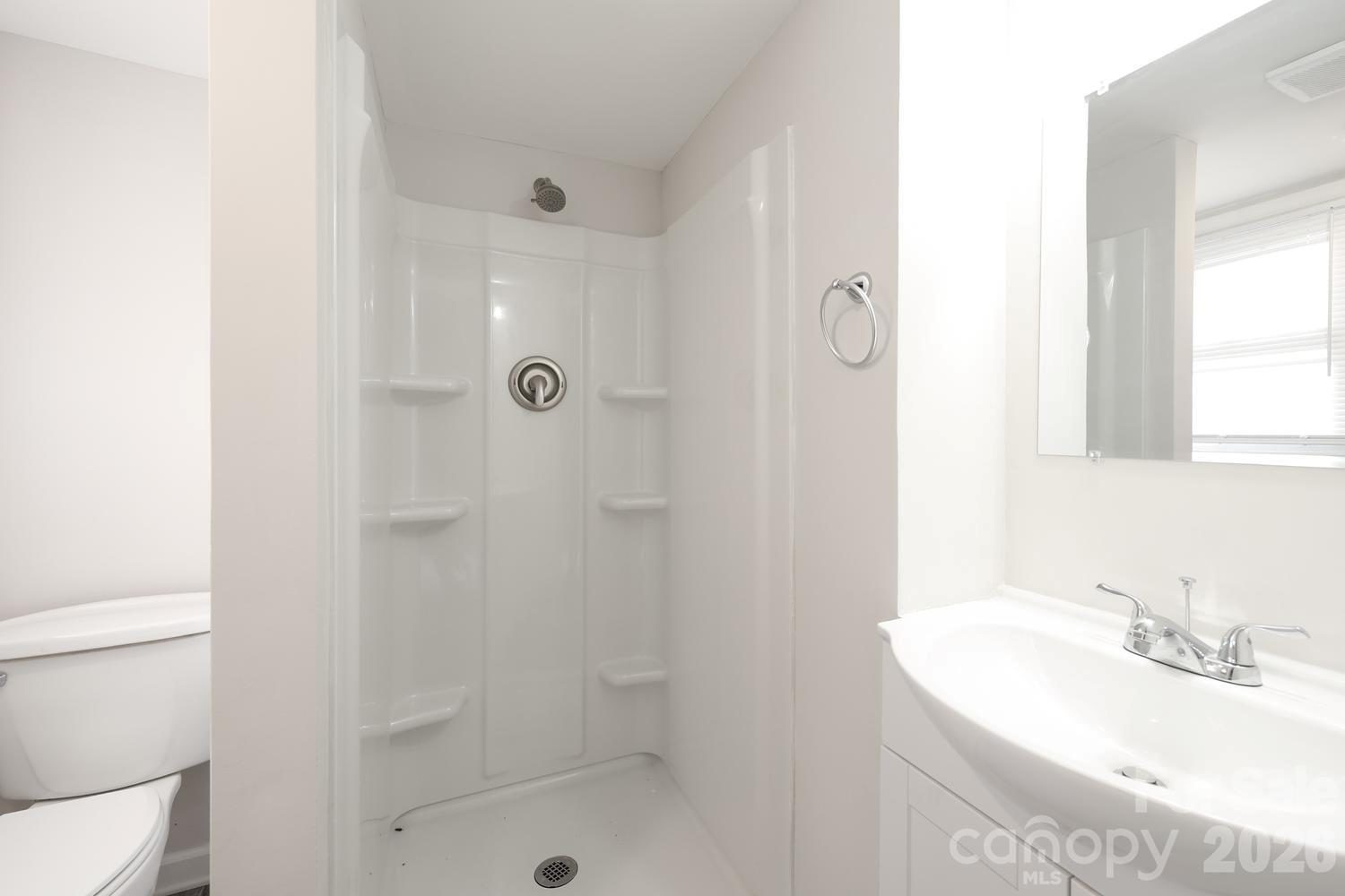 5001 Springview Road — Charlotte