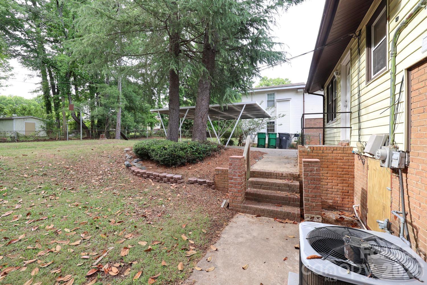 5001 Springview Road — Charlotte