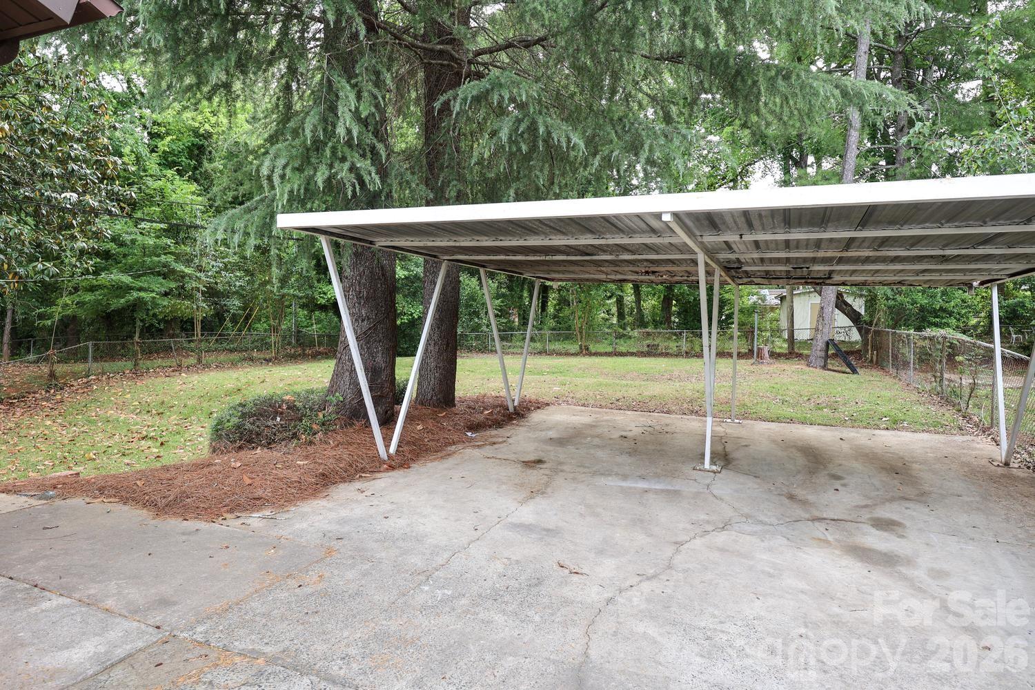 5001 Springview Road — Charlotte
