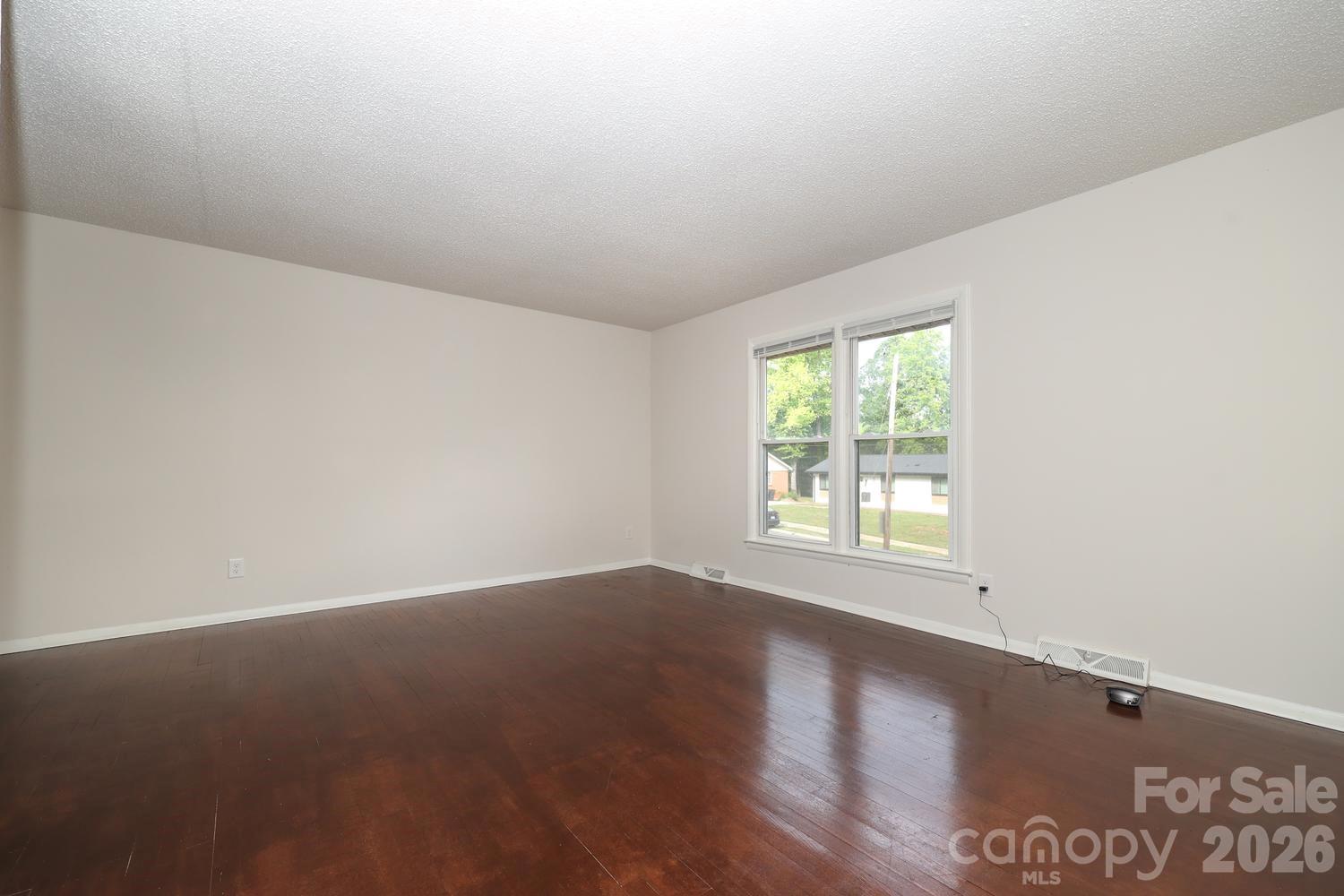 5001 Springview Road — Charlotte