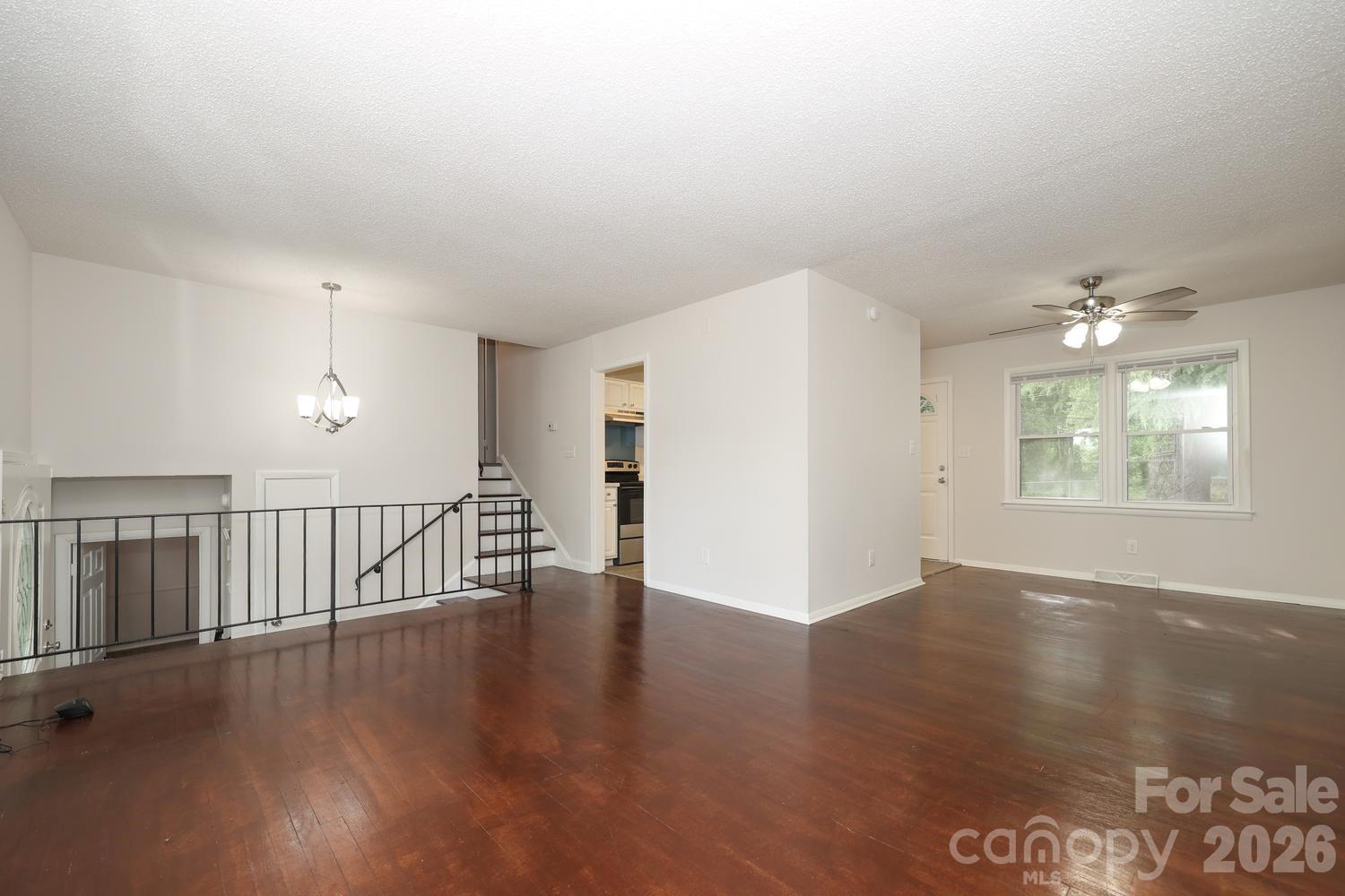 5001 Springview Road — Charlotte