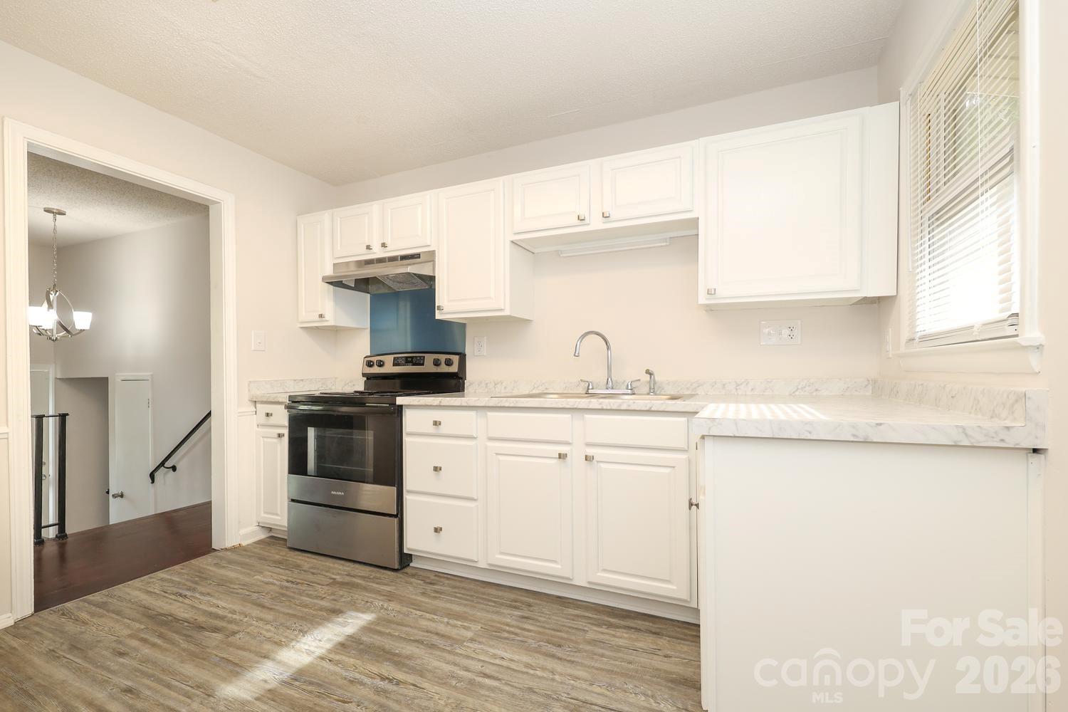 5001 Springview Road — Charlotte