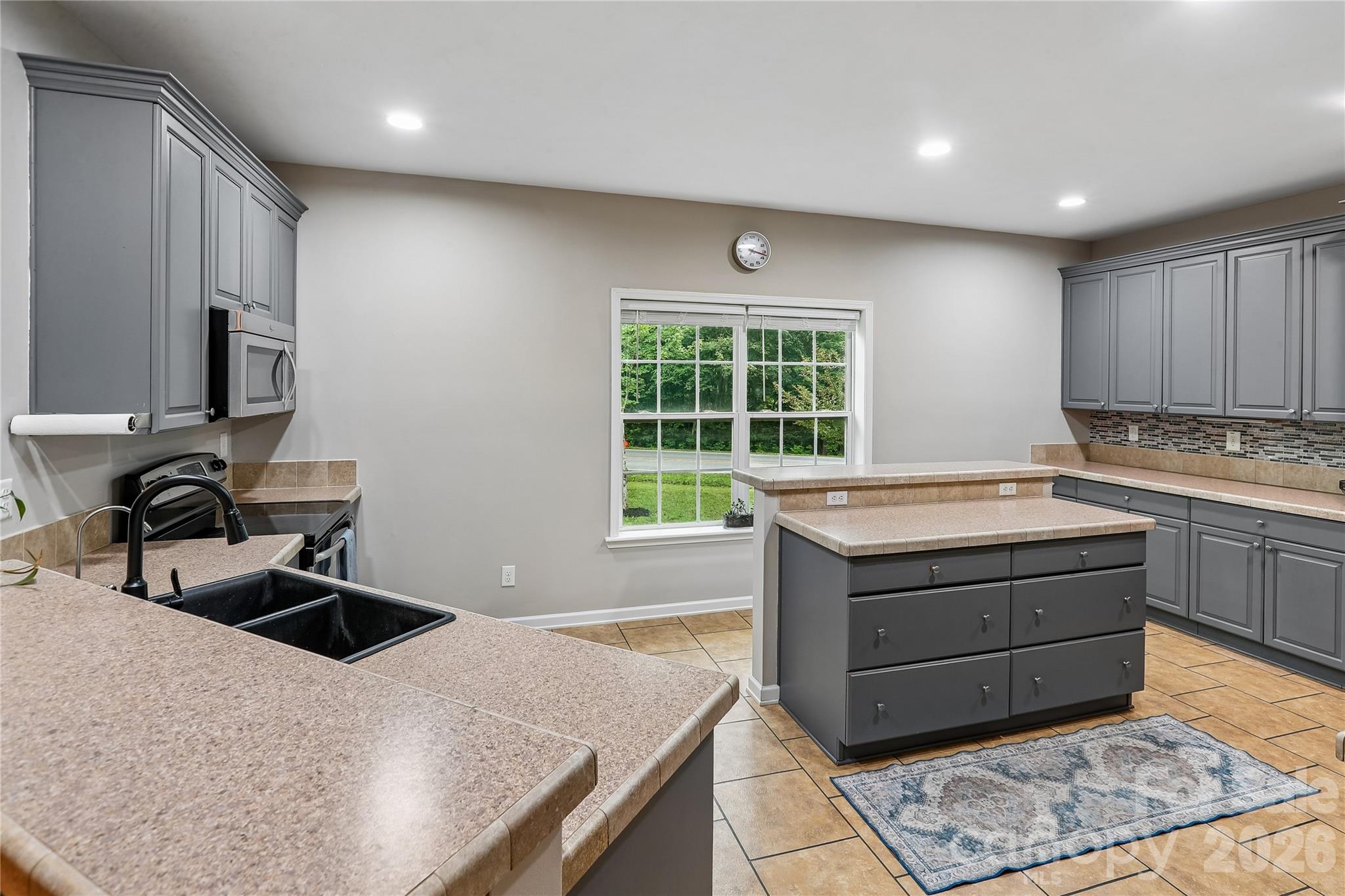 6673 Forney Hill Road — Denver