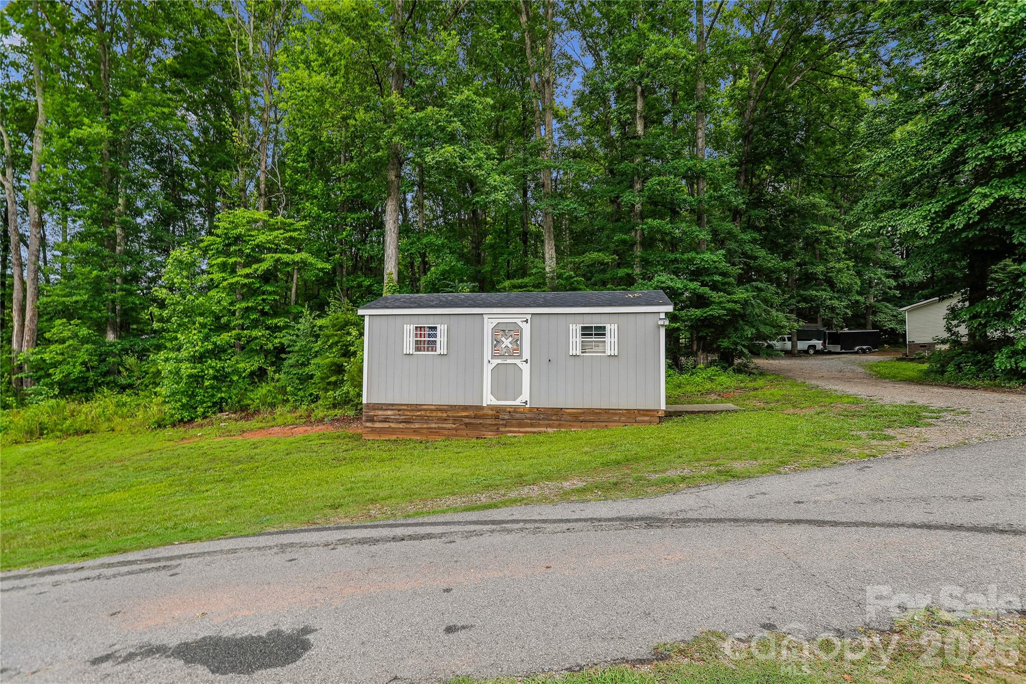 6673 Forney Hill Road — Denver