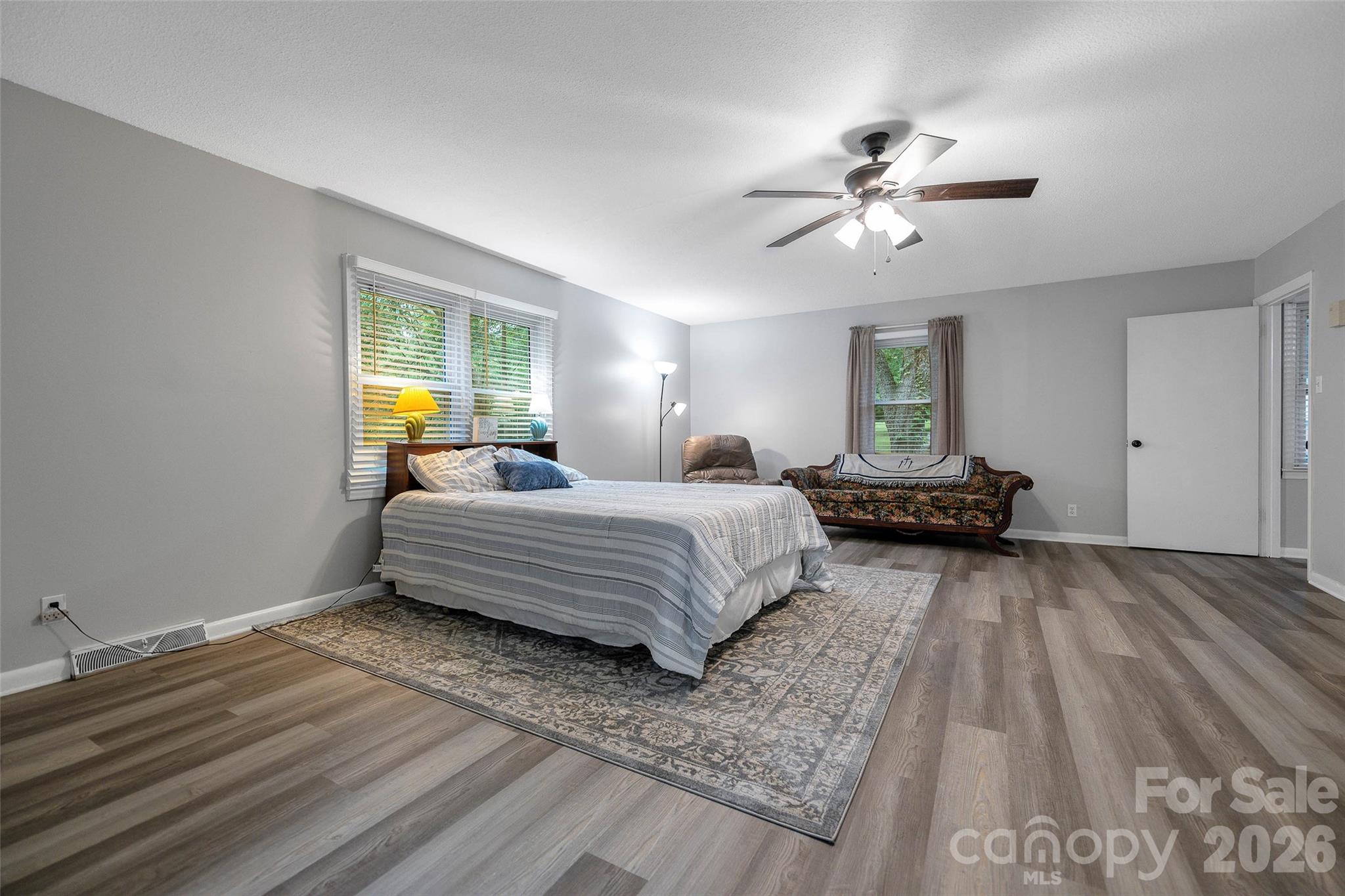 938 E 6th Avenue — Gastonia