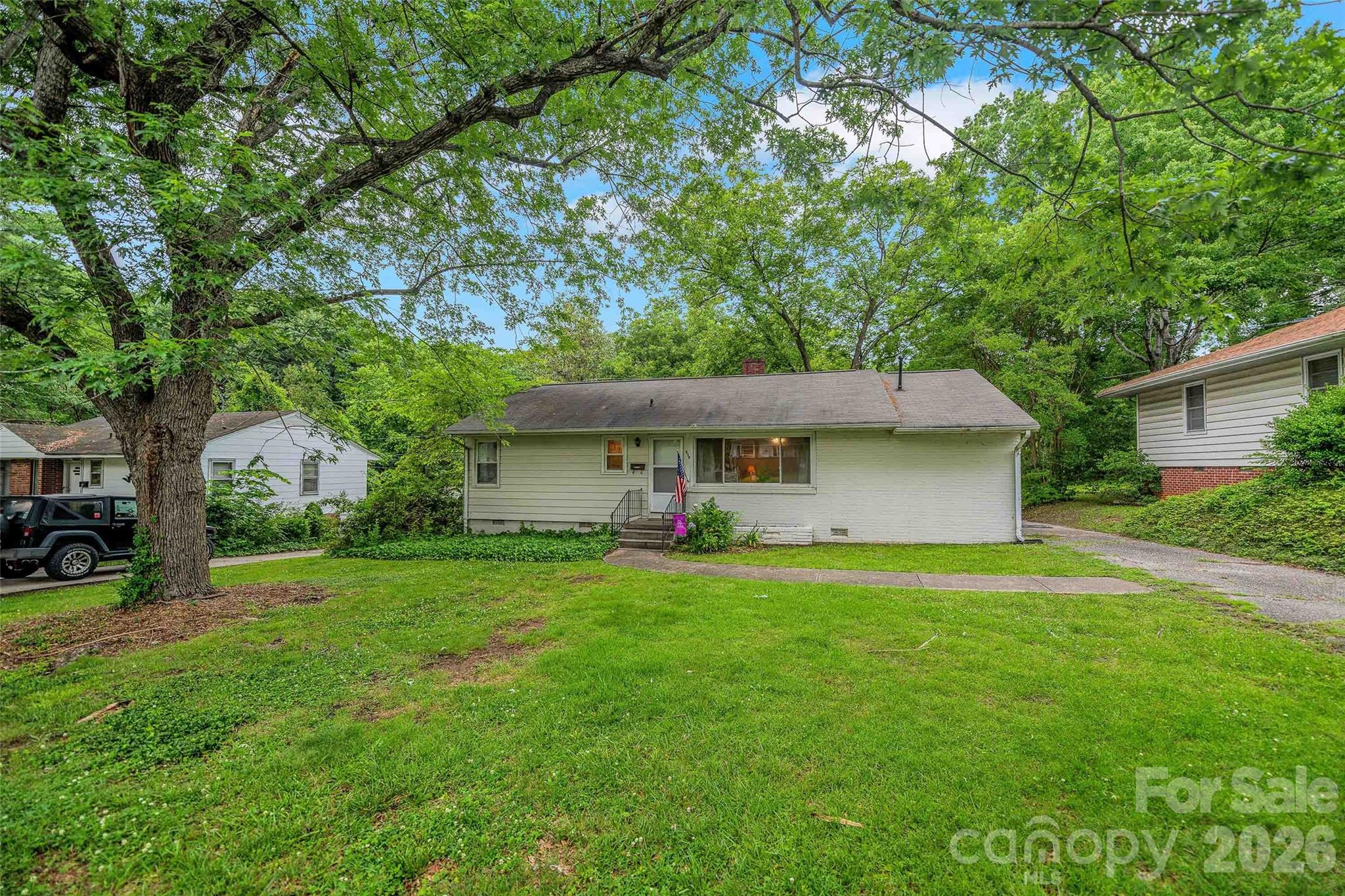 938 E 6th Avenue — Gastonia