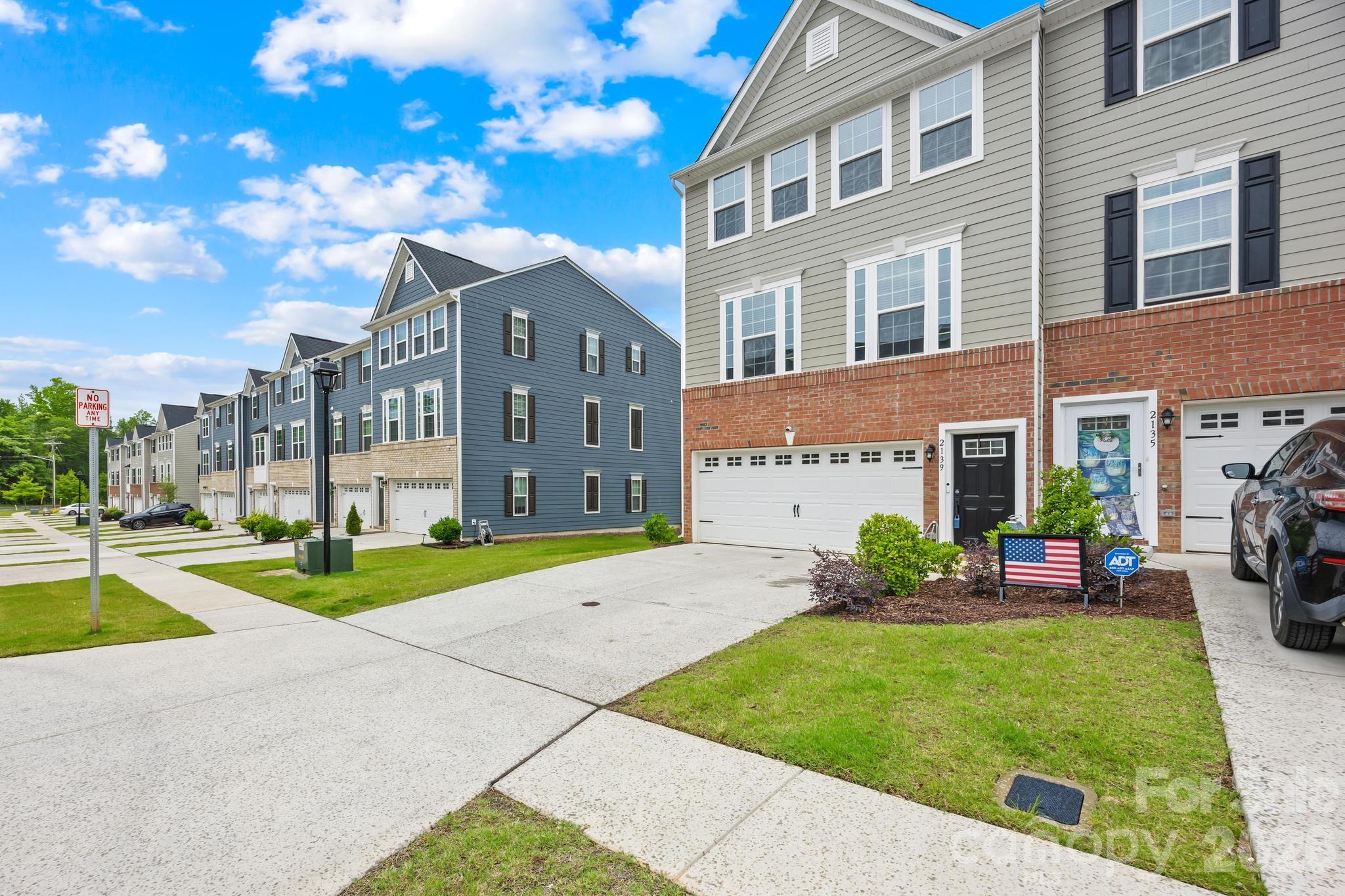 2139 Autumn Cyprus Avenue — Gastonia