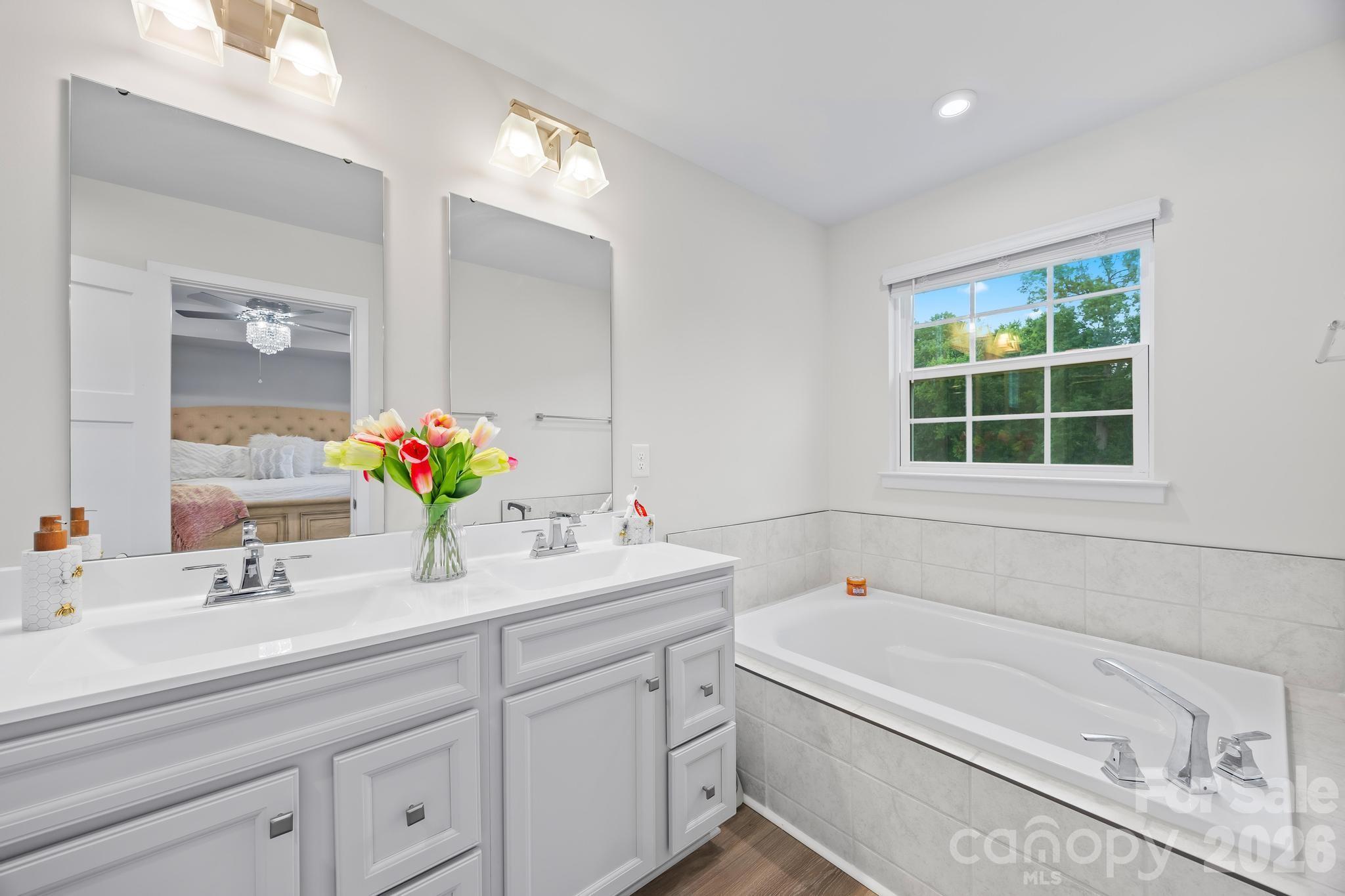 2139 Autumn Cyprus Avenue — Gastonia