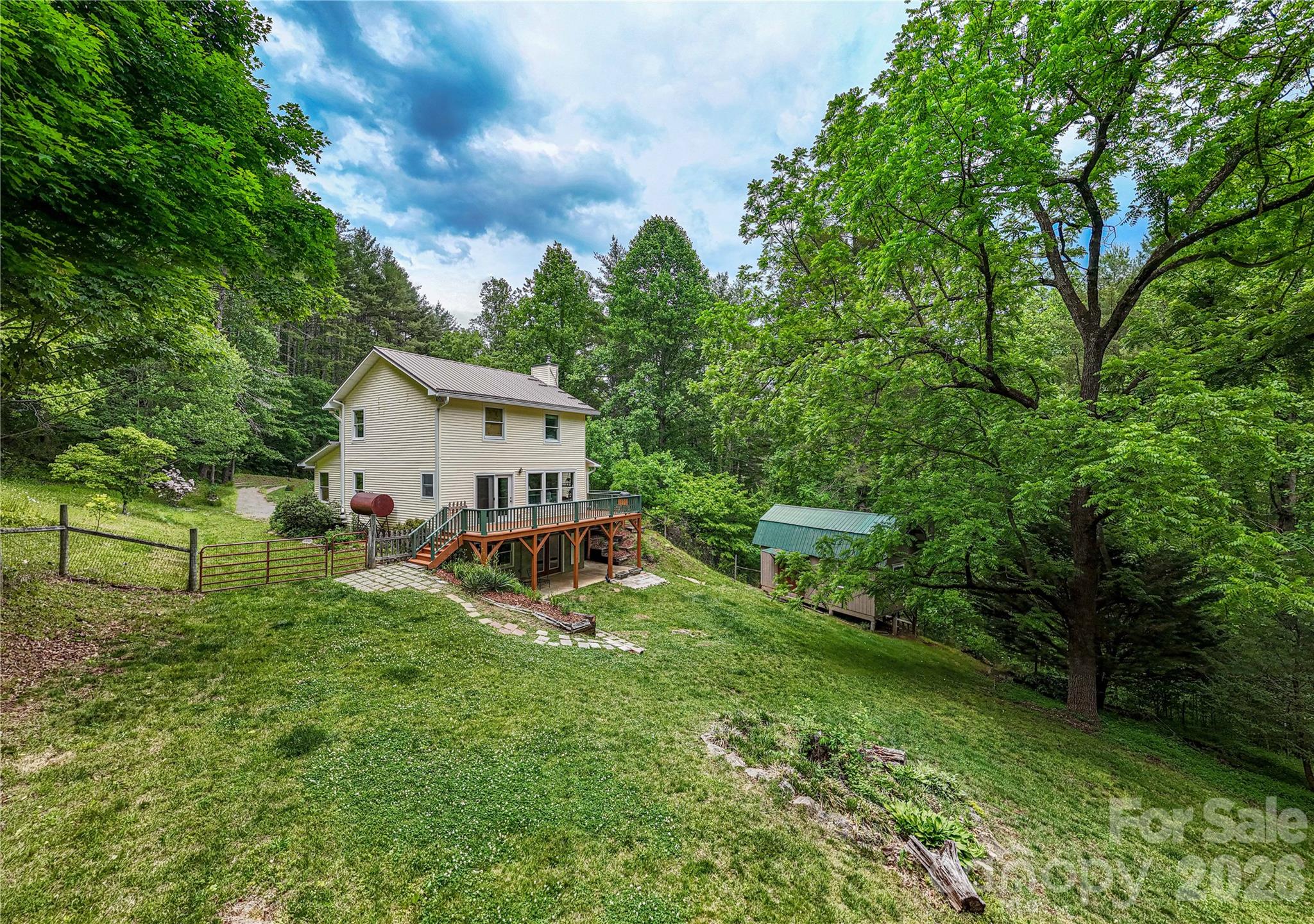 658 Tilley Creek Road — Cullowhee