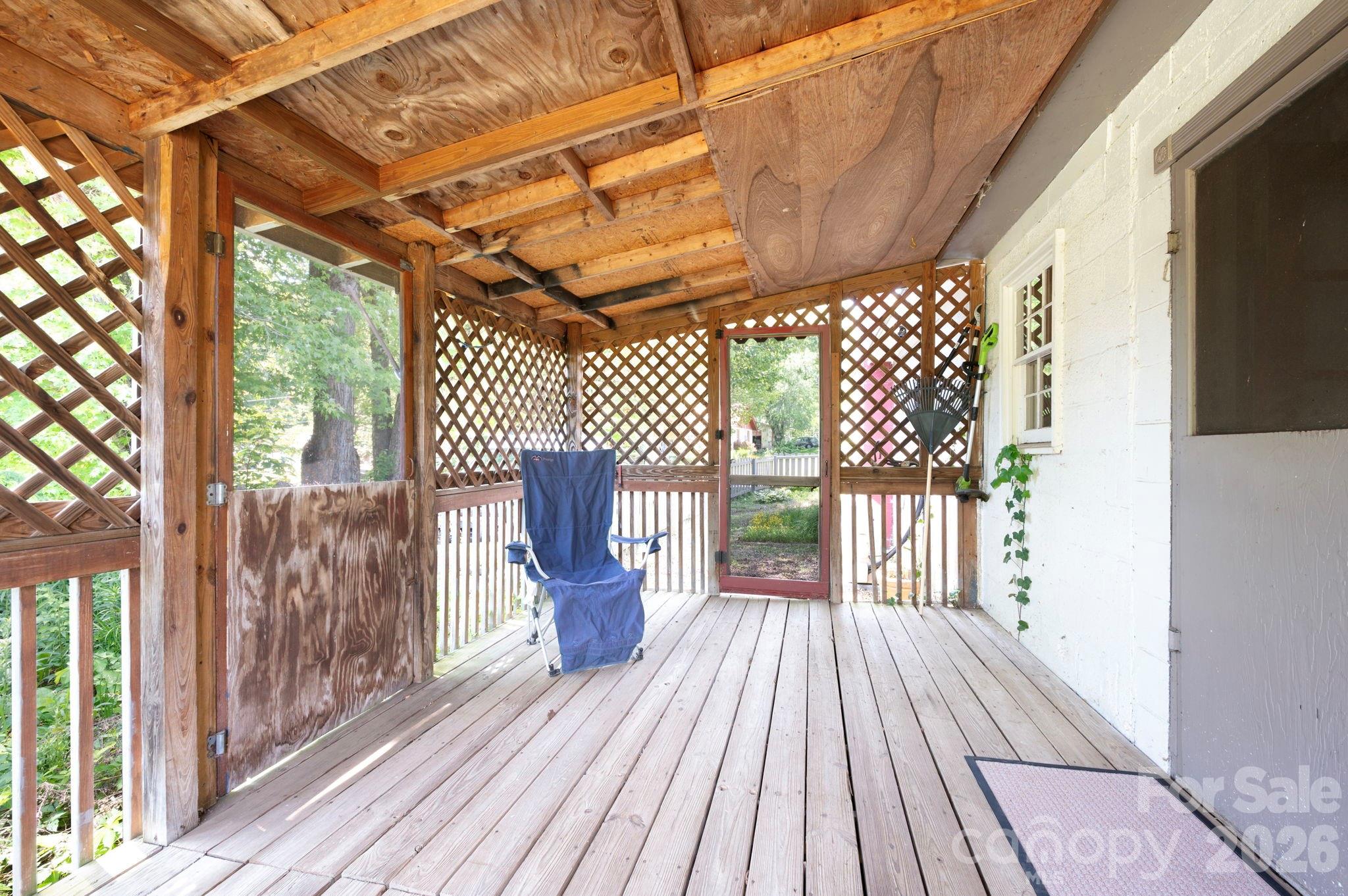 2802 Beaverdam Road — Canton
