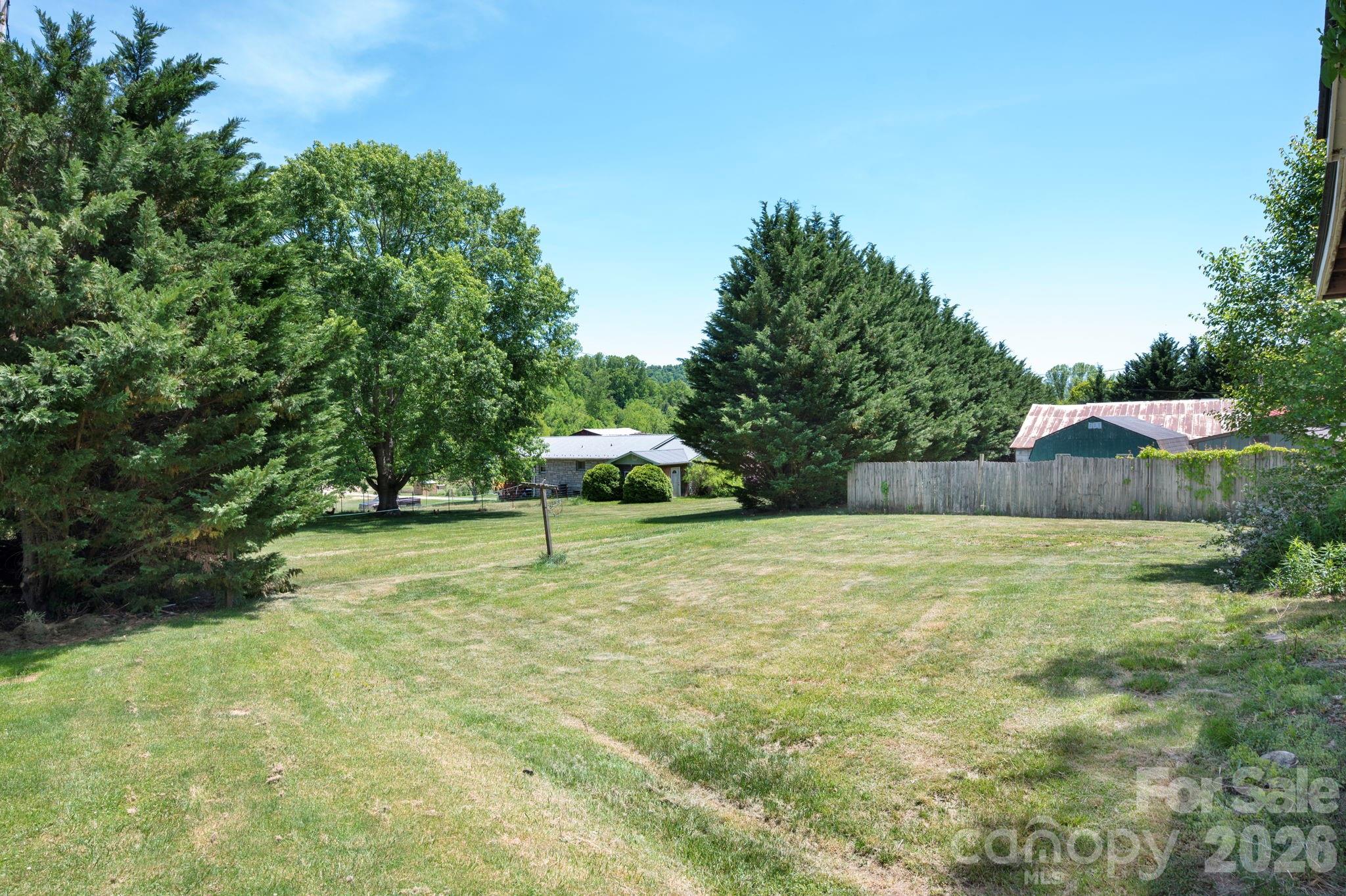 2802 Beaverdam Road — Canton