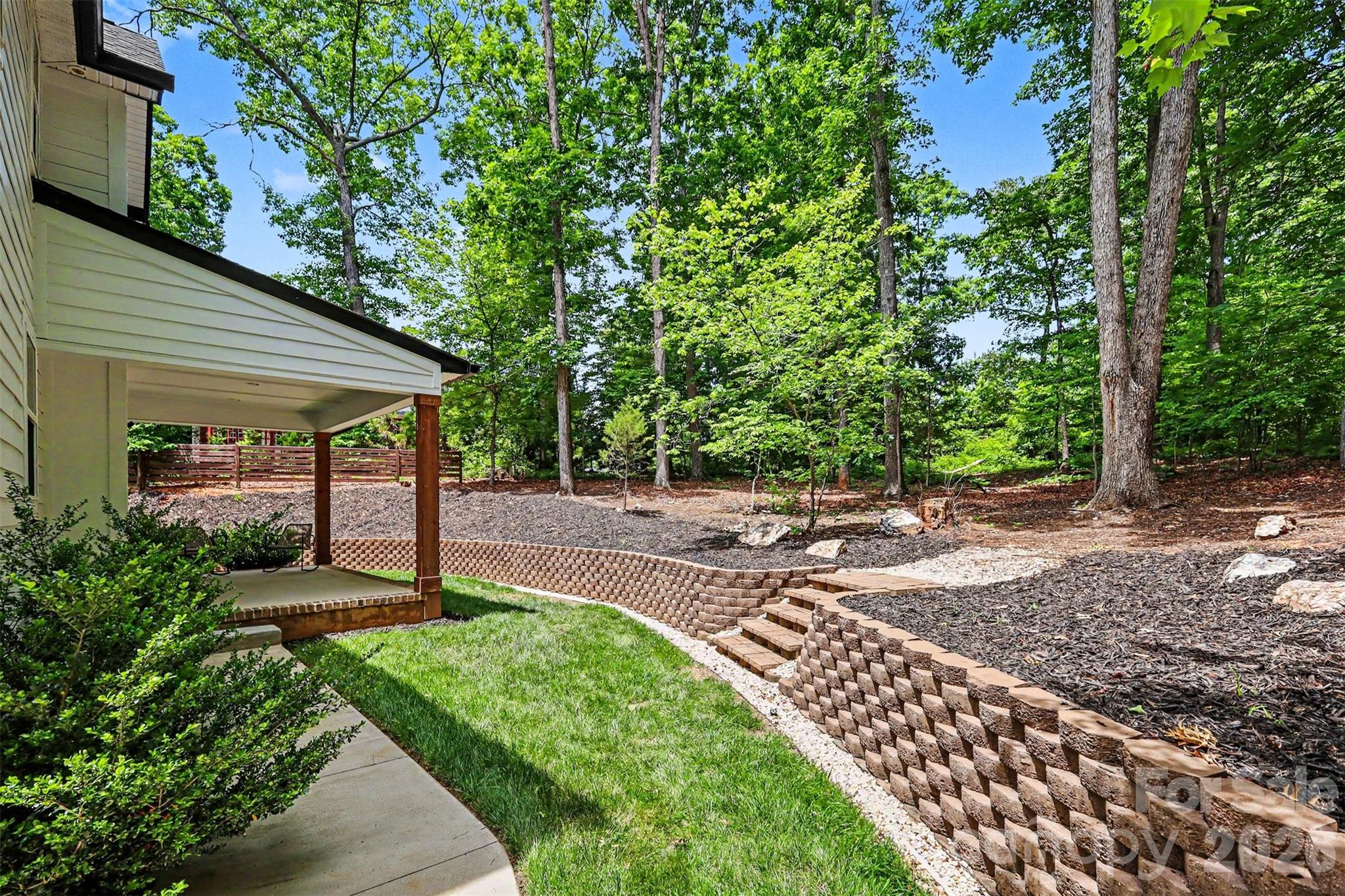 8208 New Town Road — Waxhaw
