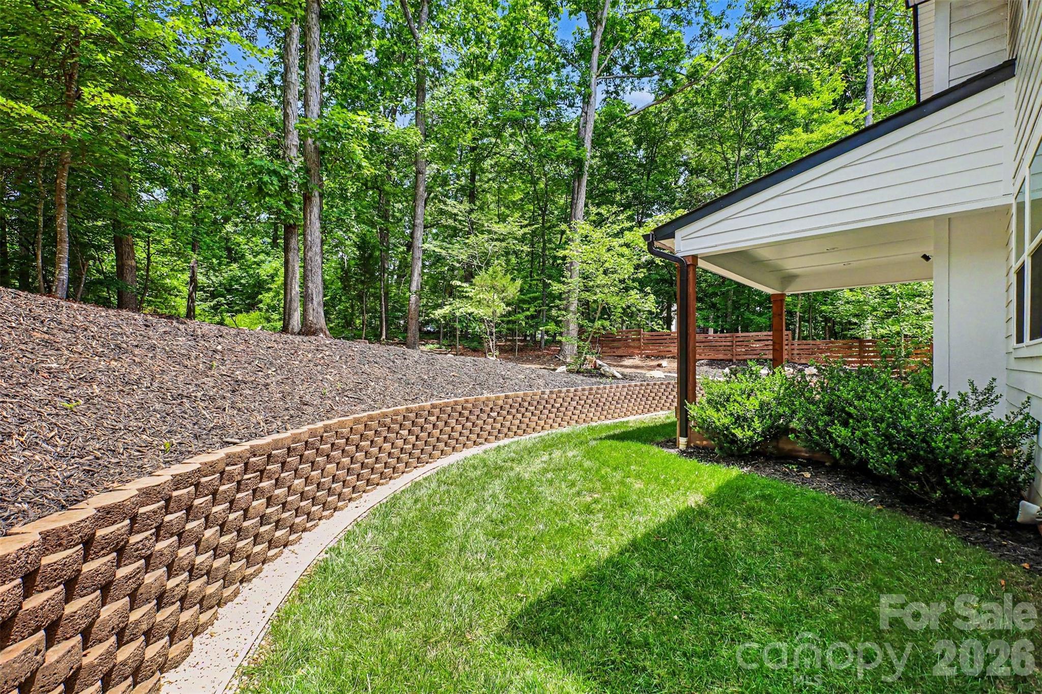 8208 New Town Road — Waxhaw