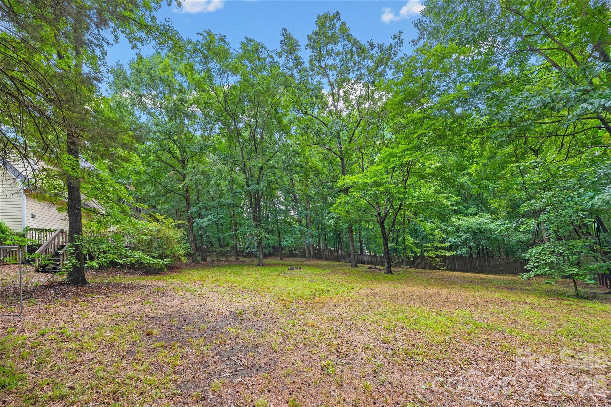 5501 Providence Glen Road — Charlotte