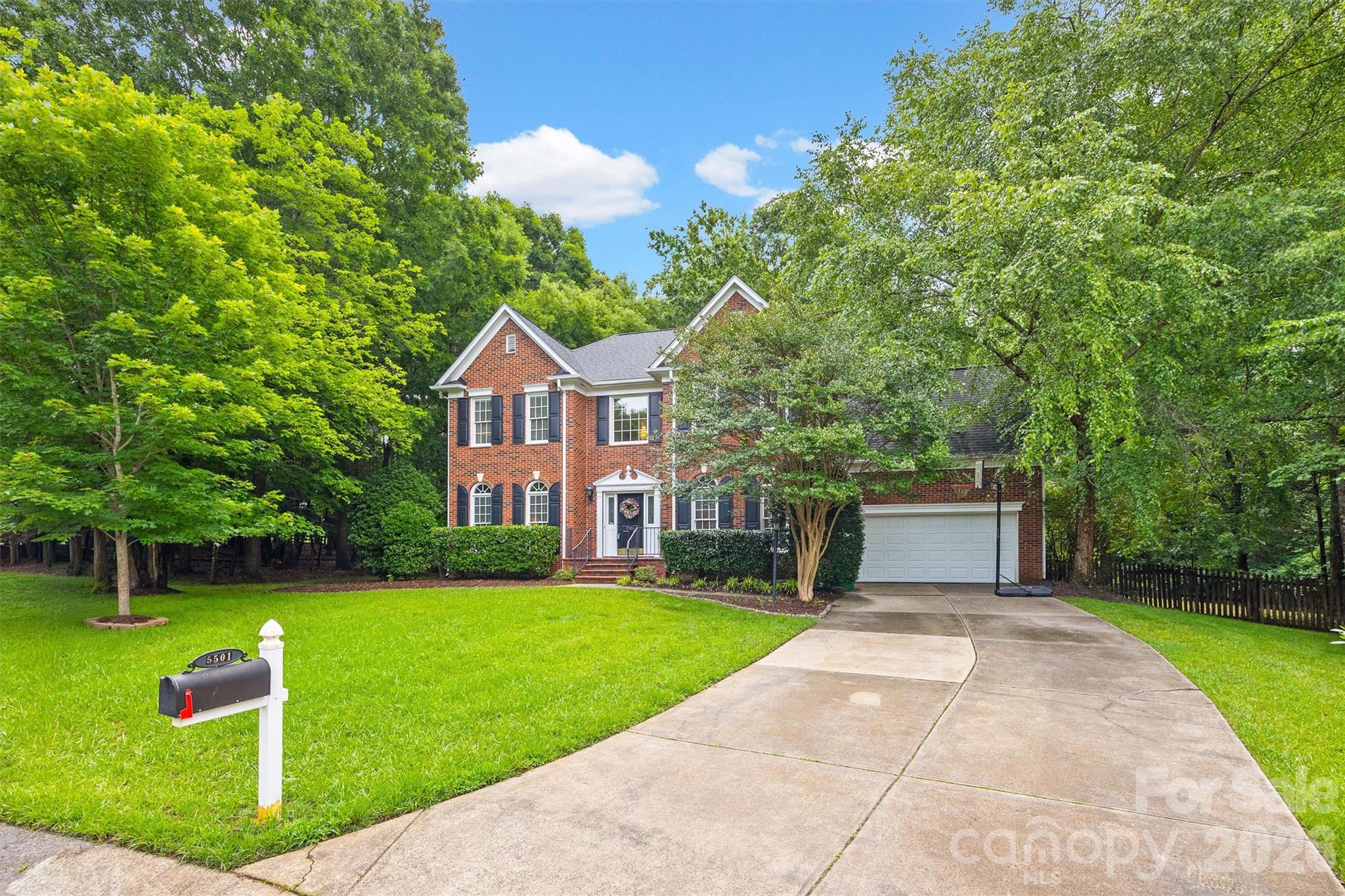 5501 Providence Glen Road — Charlotte