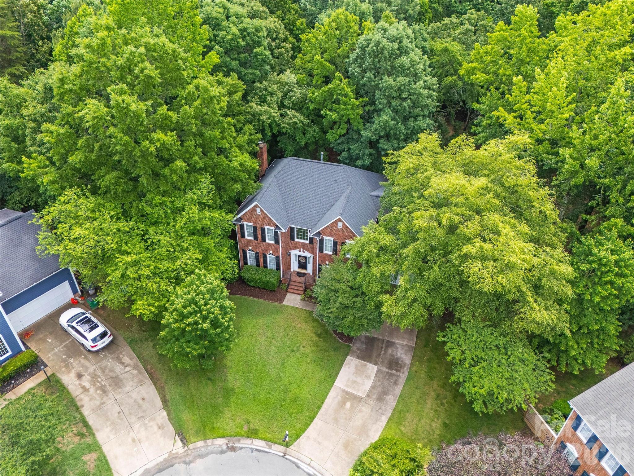 5501 Providence Glen Road — Charlotte