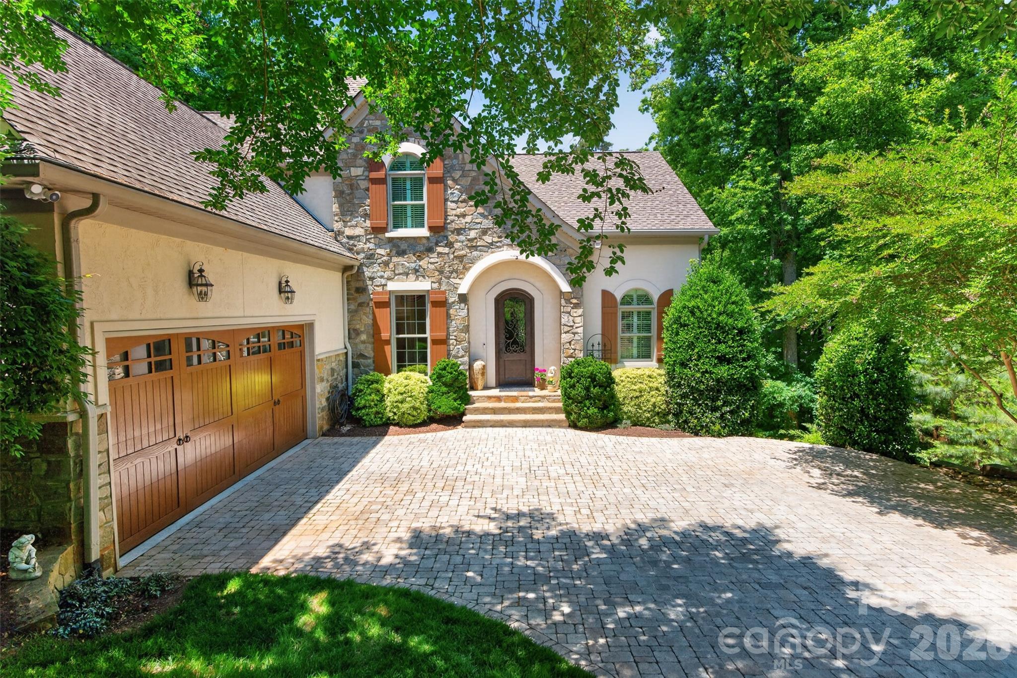 5138 Watermead Lane #130 — Belmont