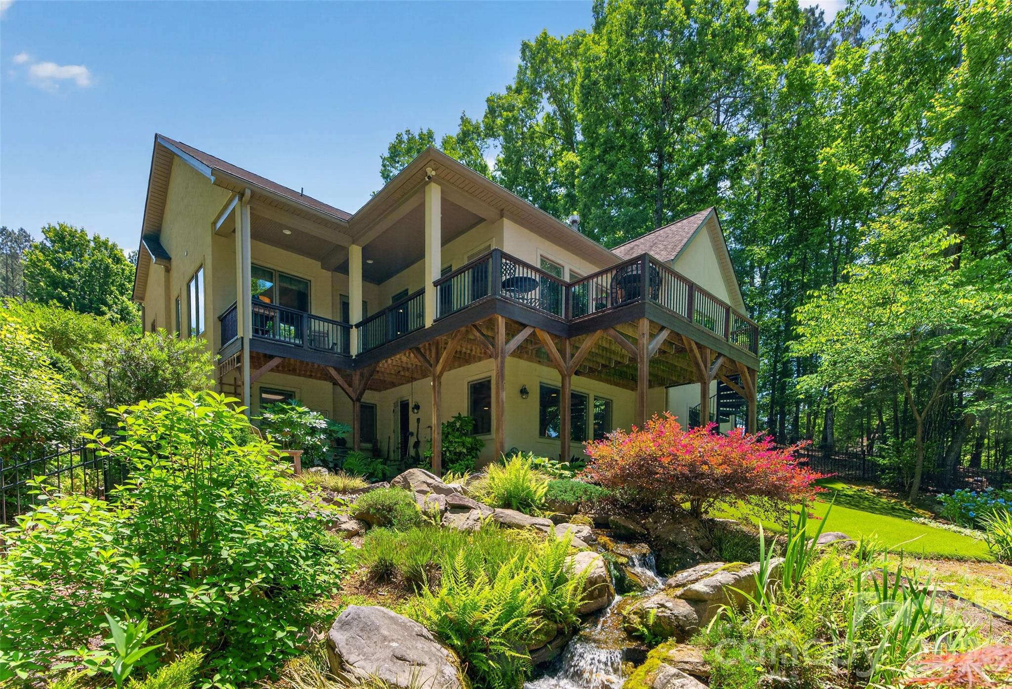 5138 Watermead Lane #130 — Belmont