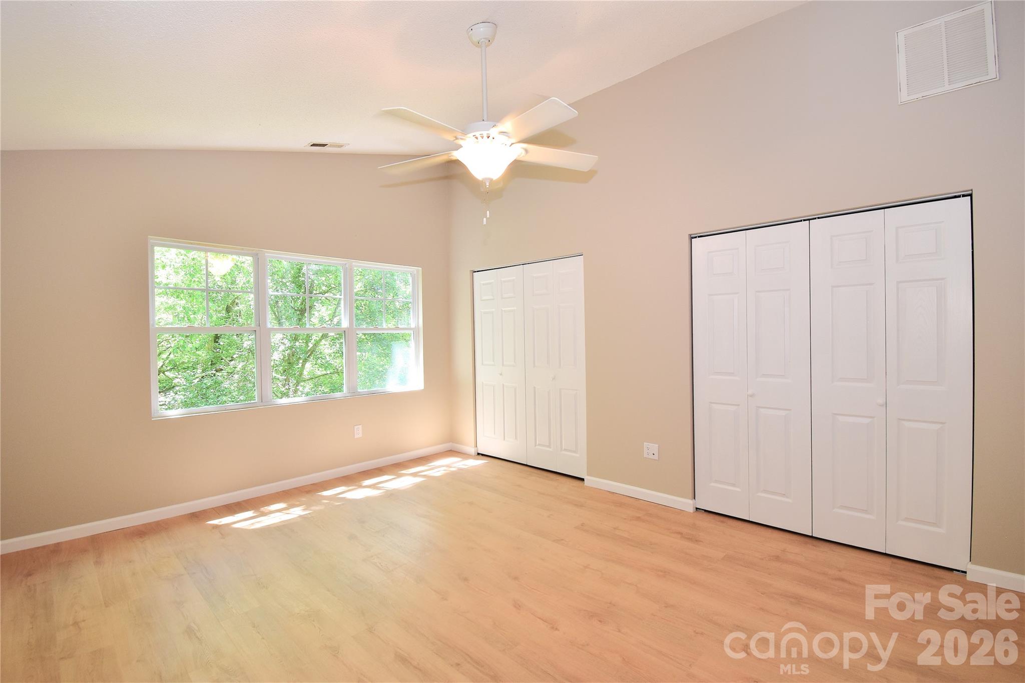 176 Clear Creekside Drive — Hendersonville