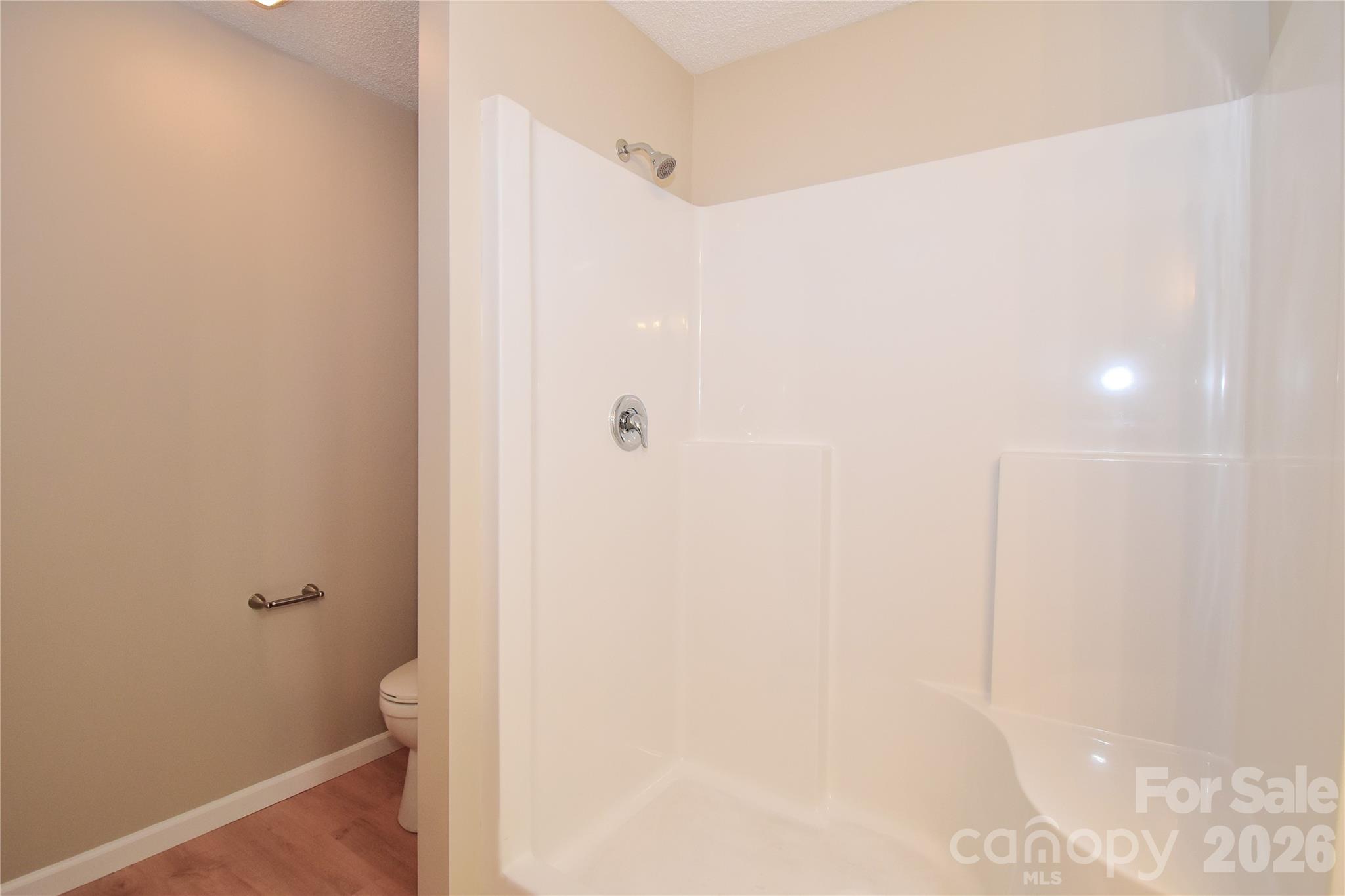176 Clear Creekside Drive — Hendersonville