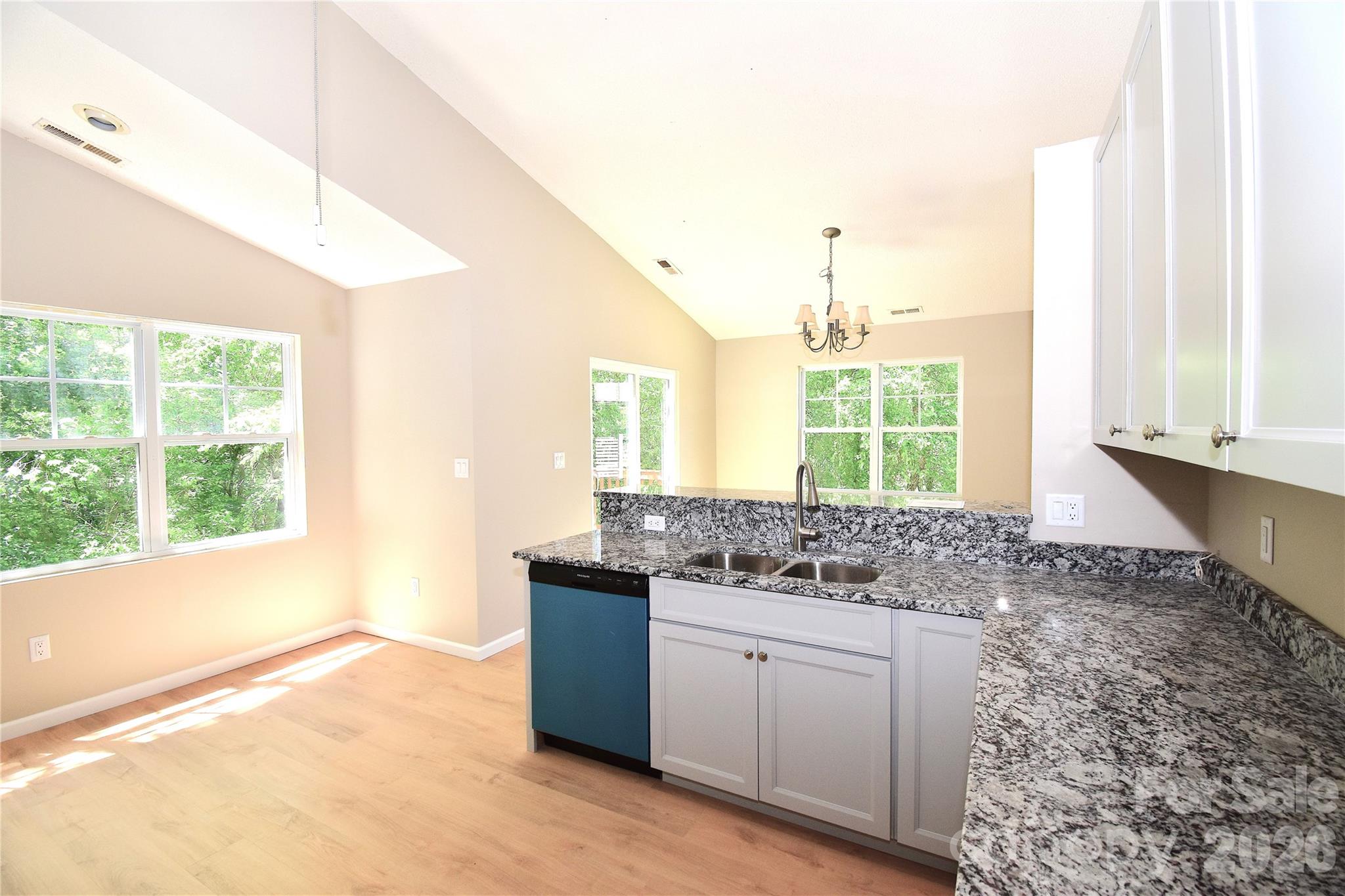 176 Clear Creekside Drive — Hendersonville