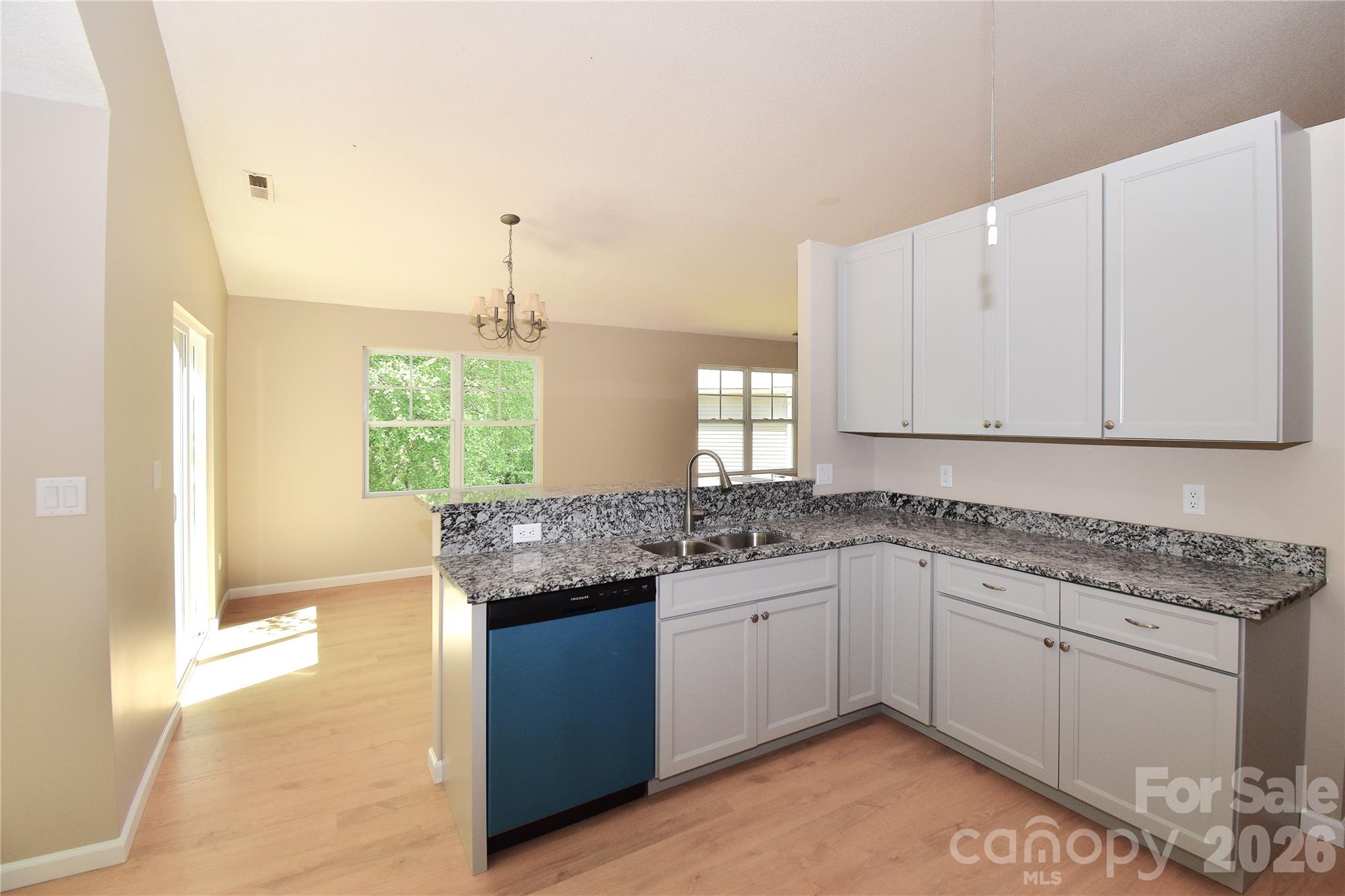 176 Clear Creekside Drive — Hendersonville