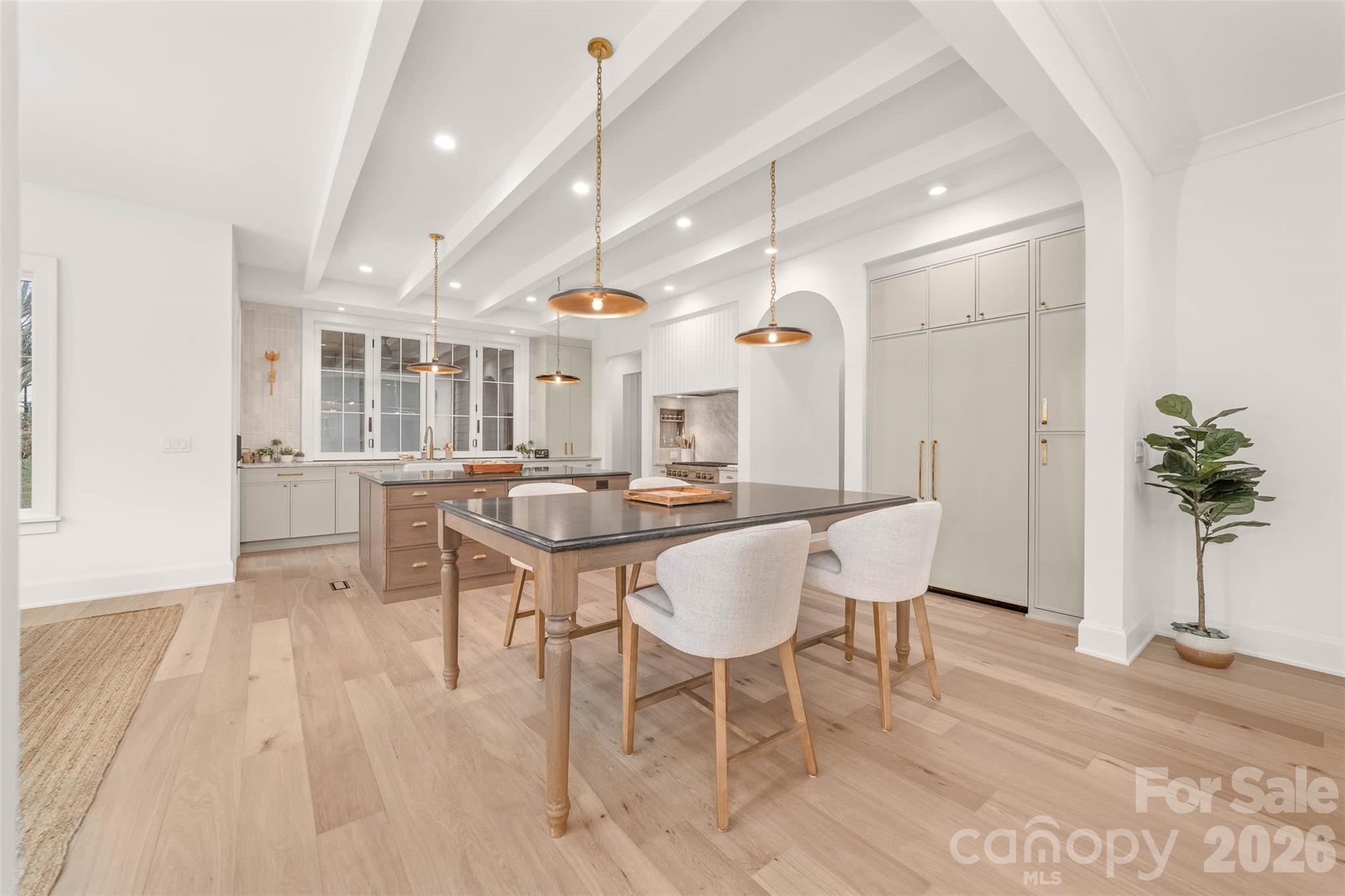9119 Summer Club Road — Charlotte