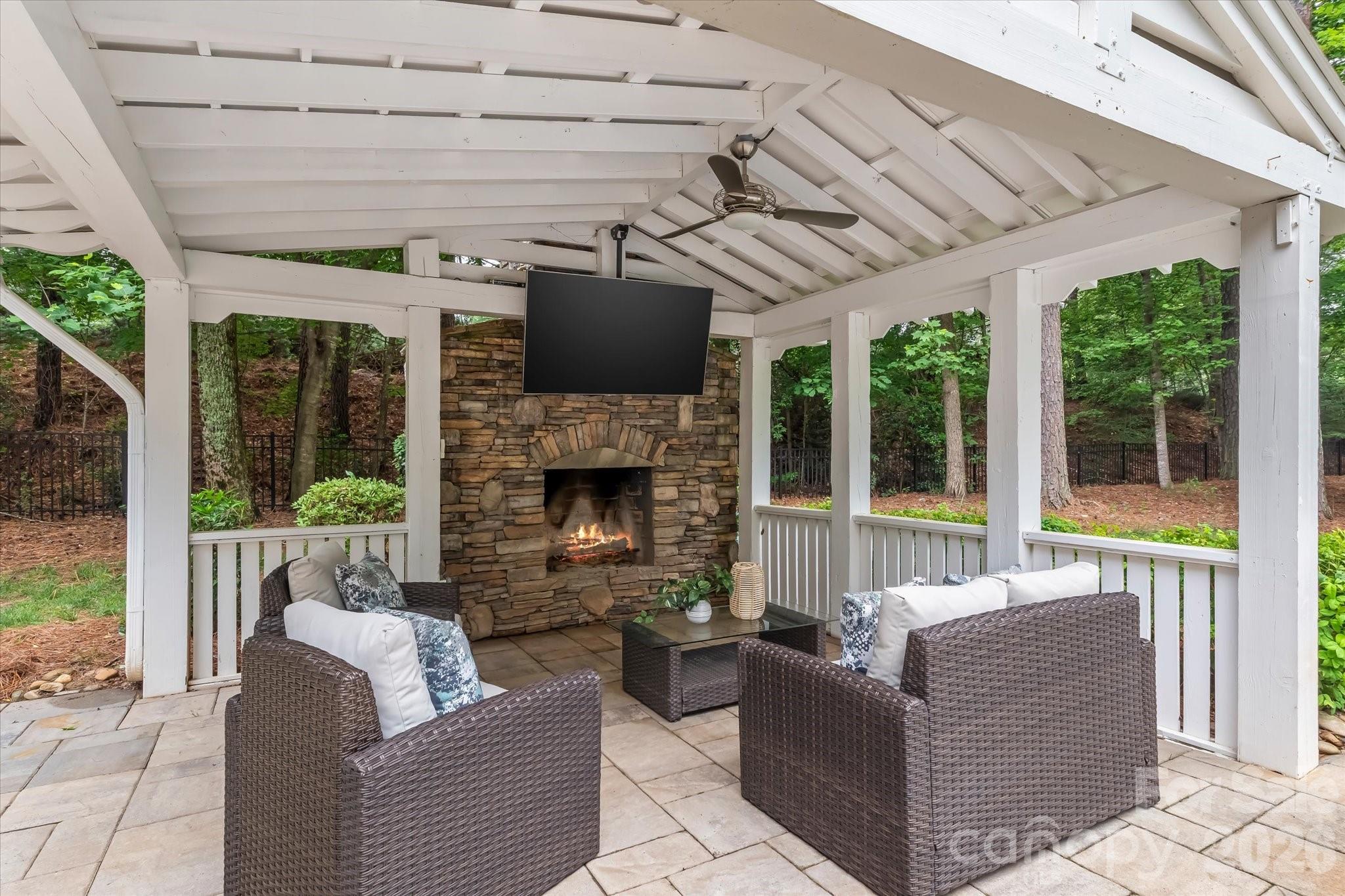 107 Kapp Place Road — Mooresville
