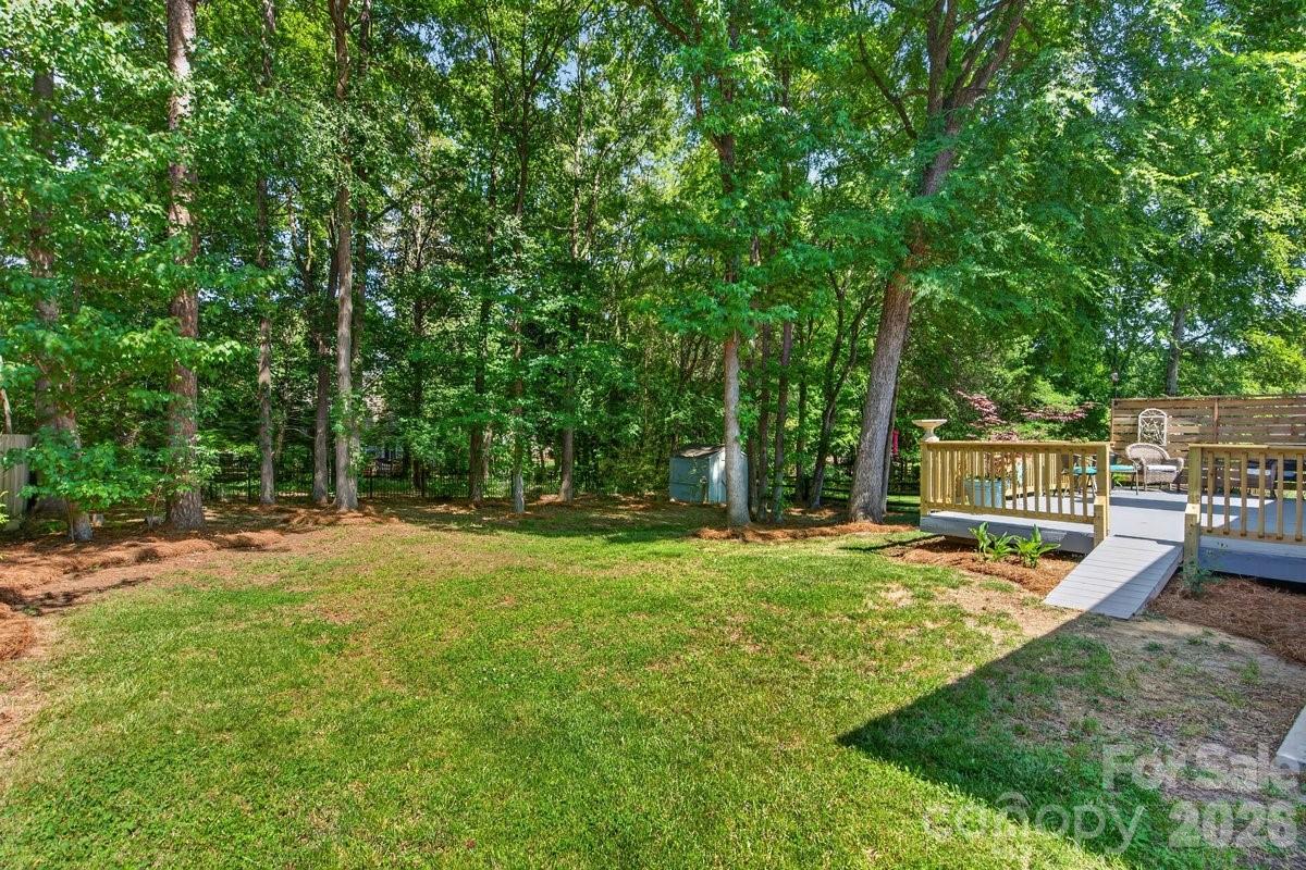 11219 Isthmus Court — Charlotte